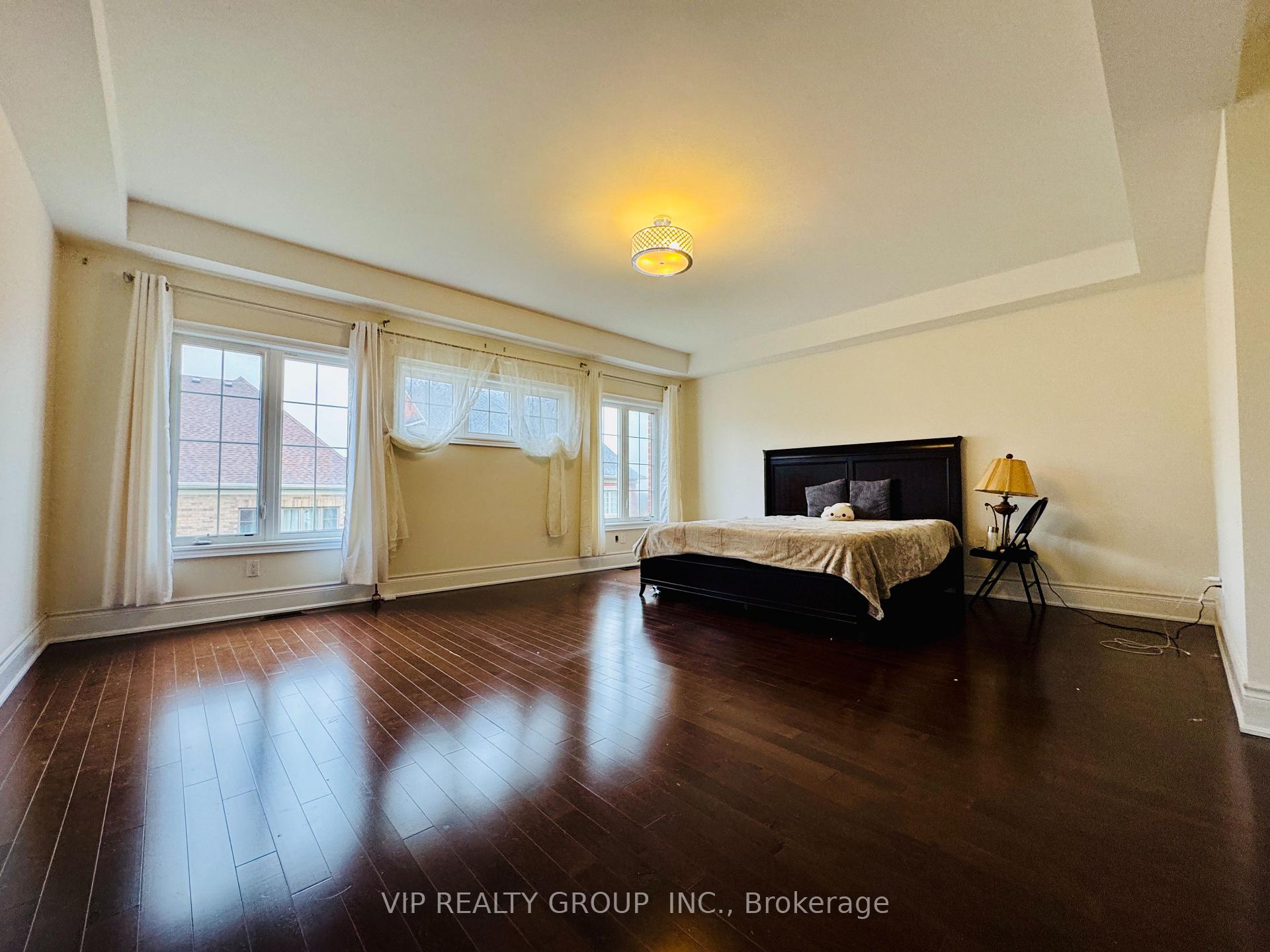 Photo 8 of 55 Yates Avenue, Vaughan, Patterson — HOMEH