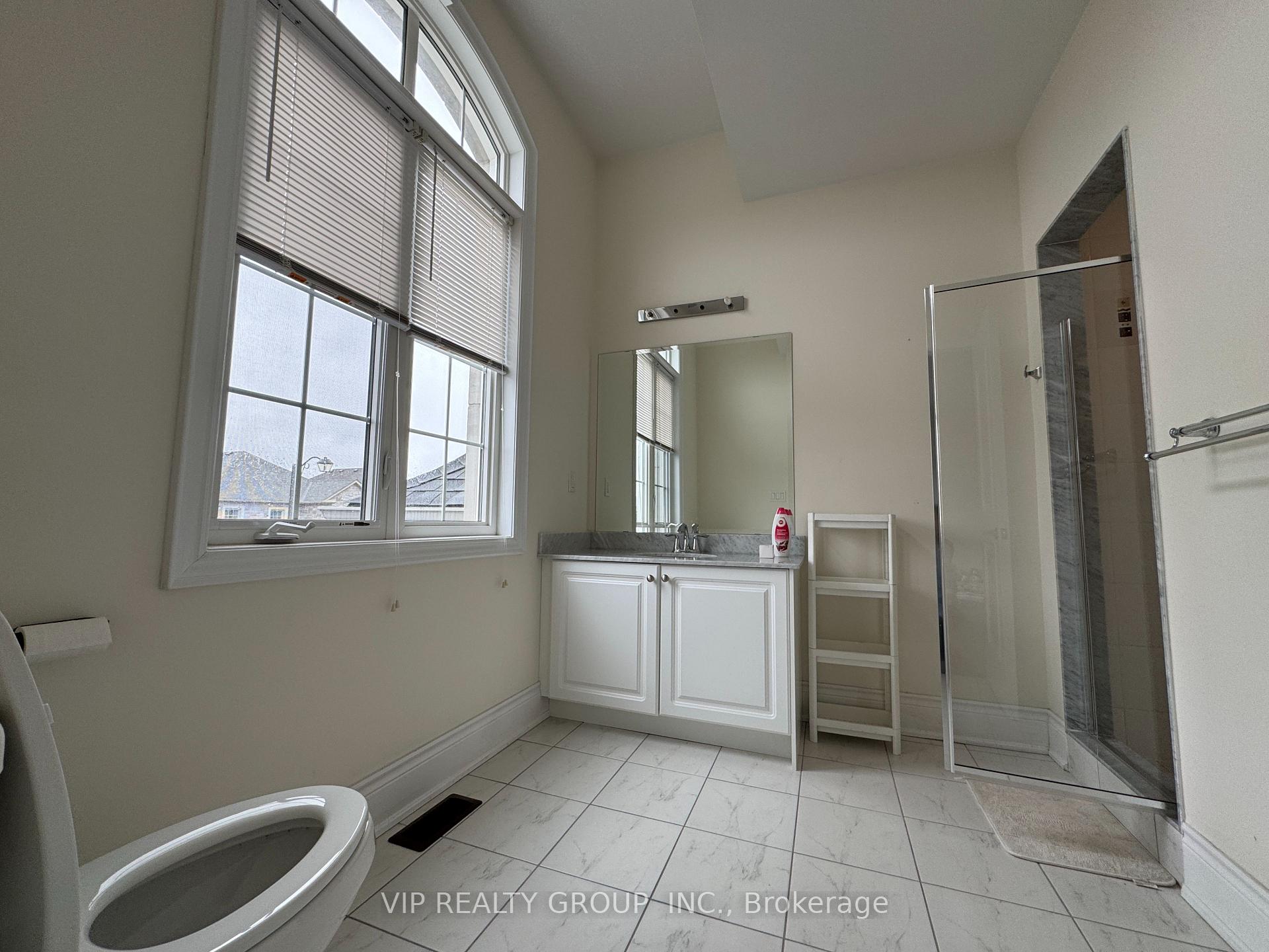 Photo 13 of 55 Yates Avenue, Vaughan, Patterson — HOMEH
