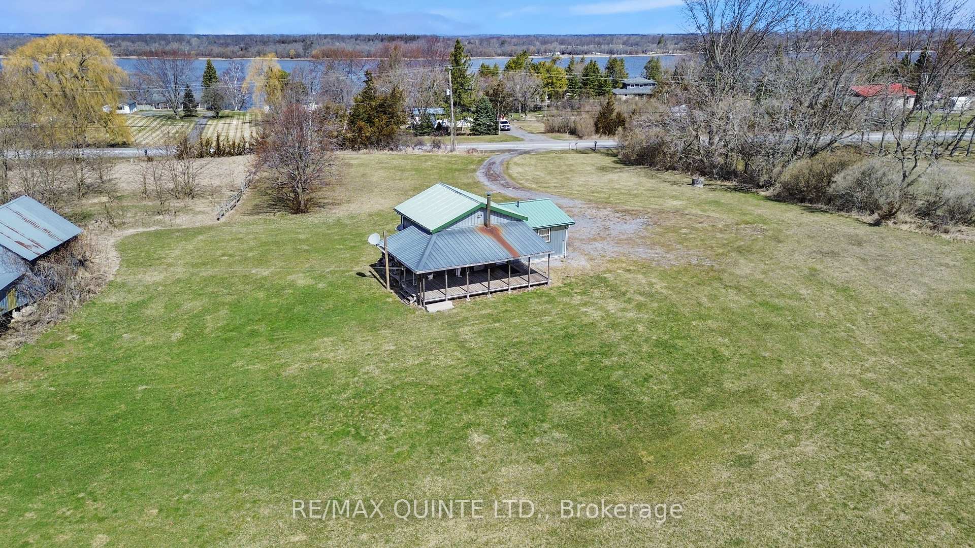 Front of 2878 County Road 15