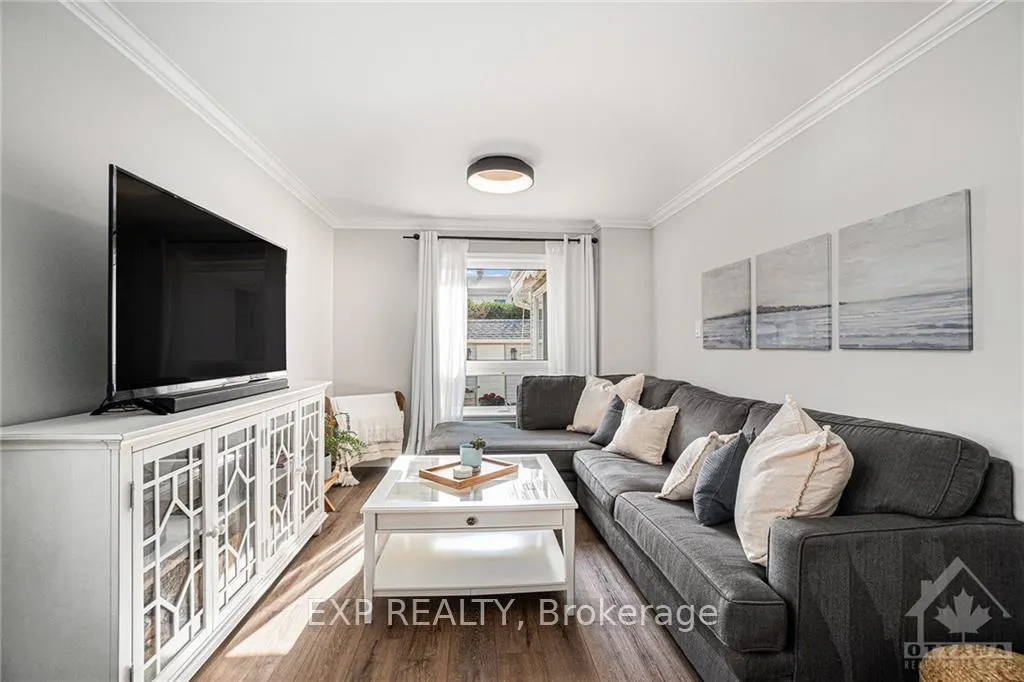Photo 12 of 1656 Tache Way, Ottawa, Fallingbrook/Pineridge — HOMEH