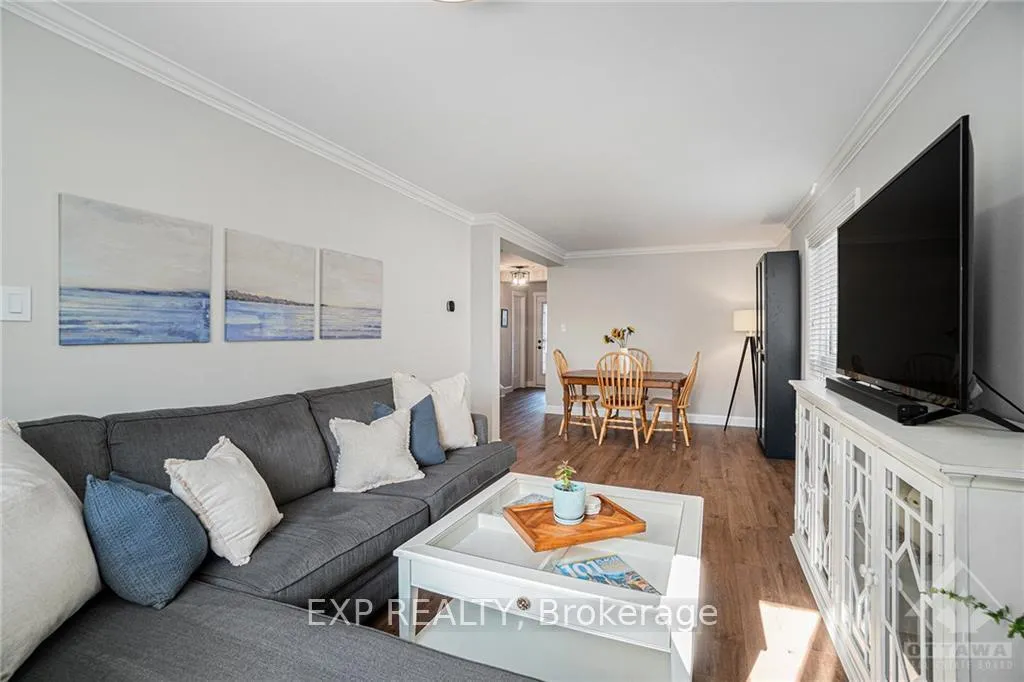 Photo 13 of 1656 Tache Way, Ottawa, Fallingbrook/Pineridge — HOMEH
