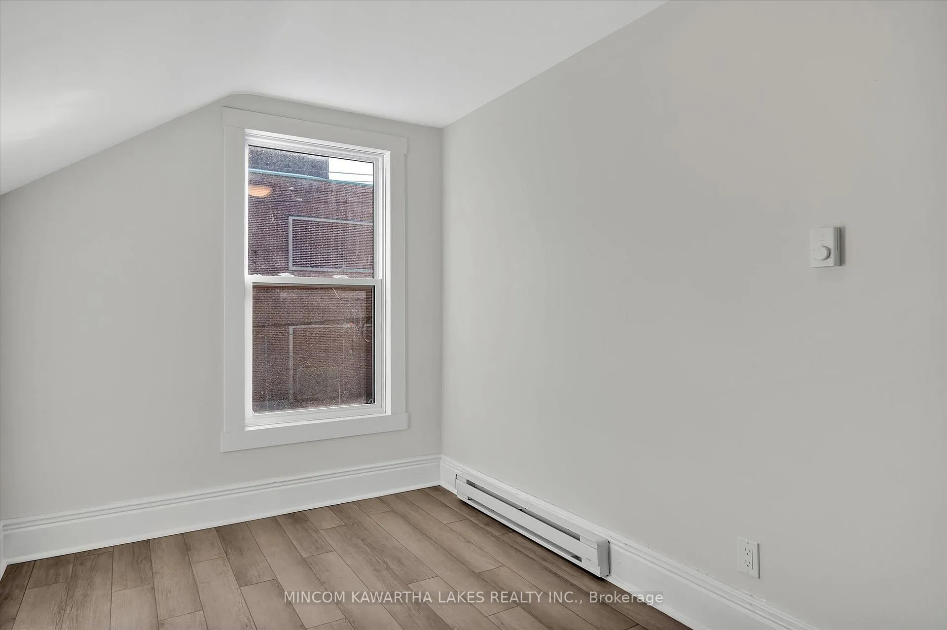 Photo 28 of 588 Wolfe Street, Peterborough, Town Ward 3 — HOMEH