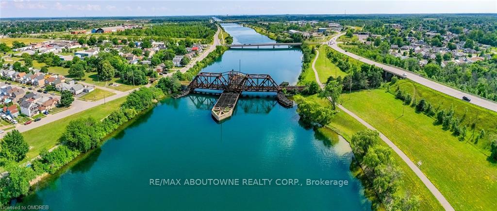 Photo 36 of 4 Galloway Trail, Welland, Hwy 406/Welland — HOMEH