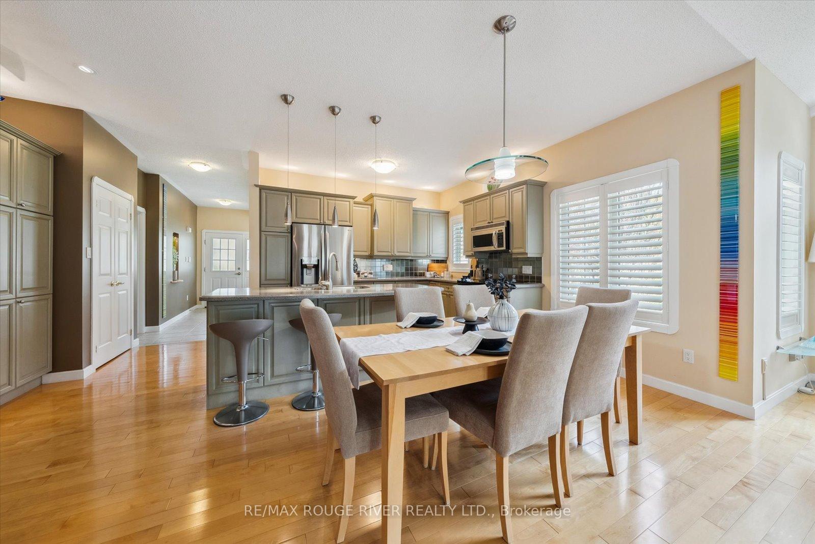 Photo 15 of 839 Greystone Court, Oshawa, Pinecrest — HOMEH