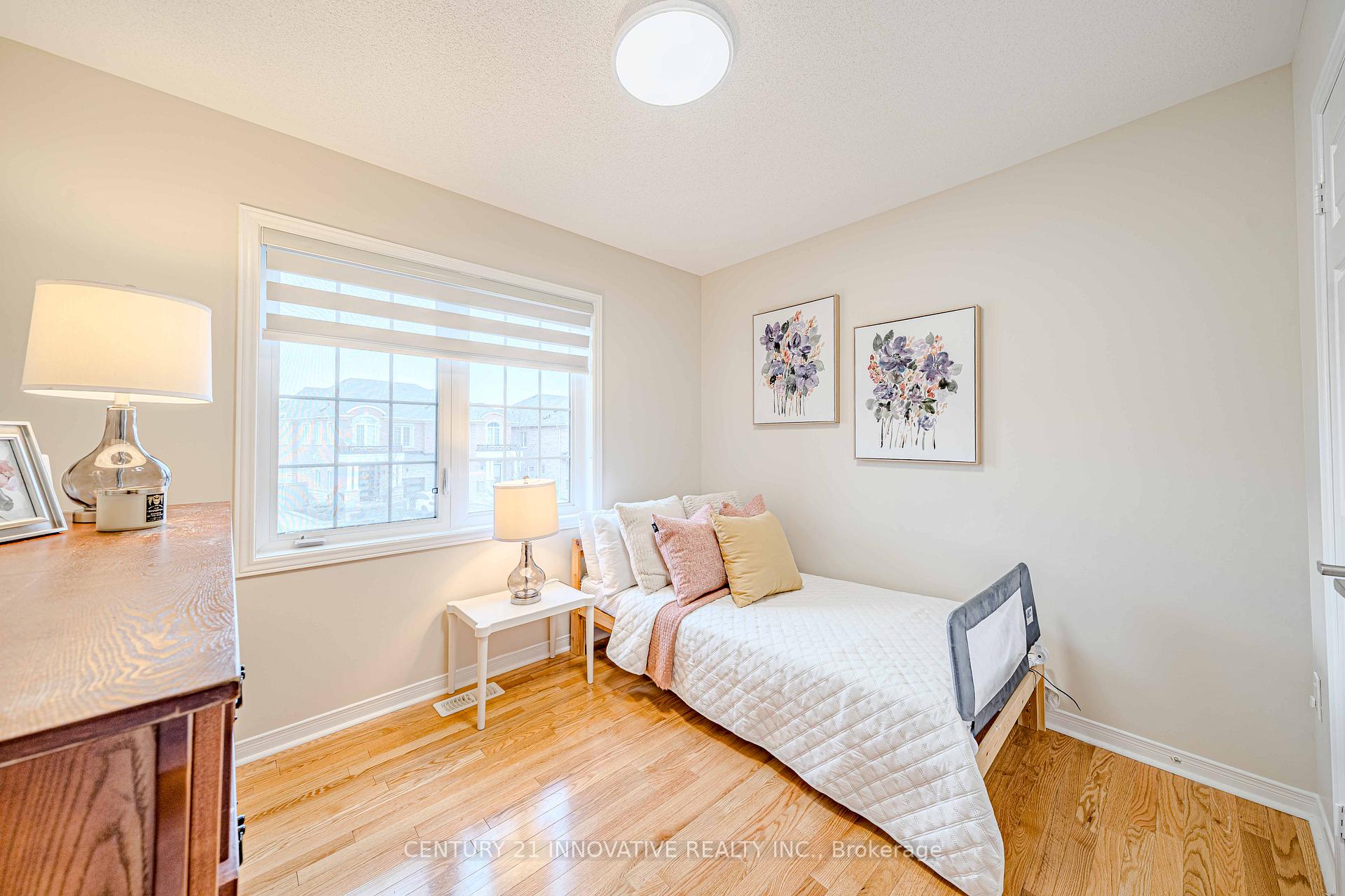 Photo 27 of 68 Gentile Circle W, Vaughan, Elder Mills — HOMEH