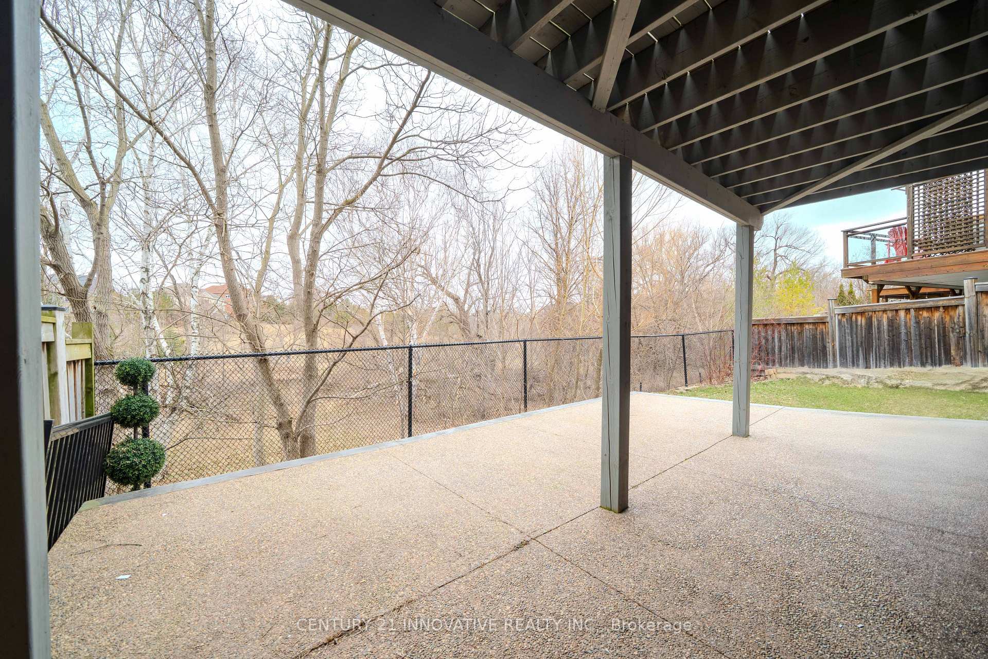 Photo 38 of 68 Gentile Circle W, Vaughan, Elder Mills — HOMEH