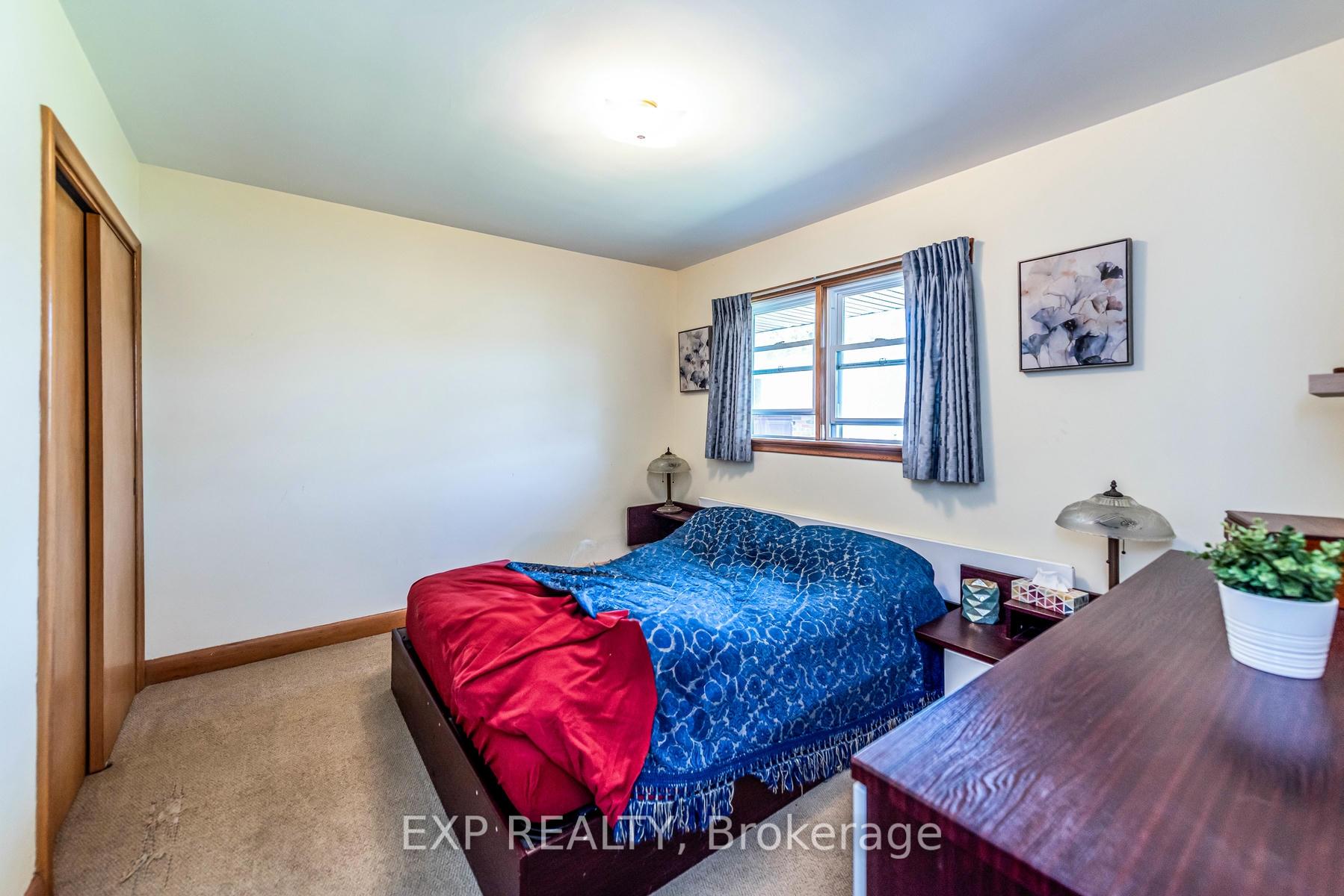 Photo 13 of 54 Third Street, Welland, Lincoln/Crowland — HOMEH