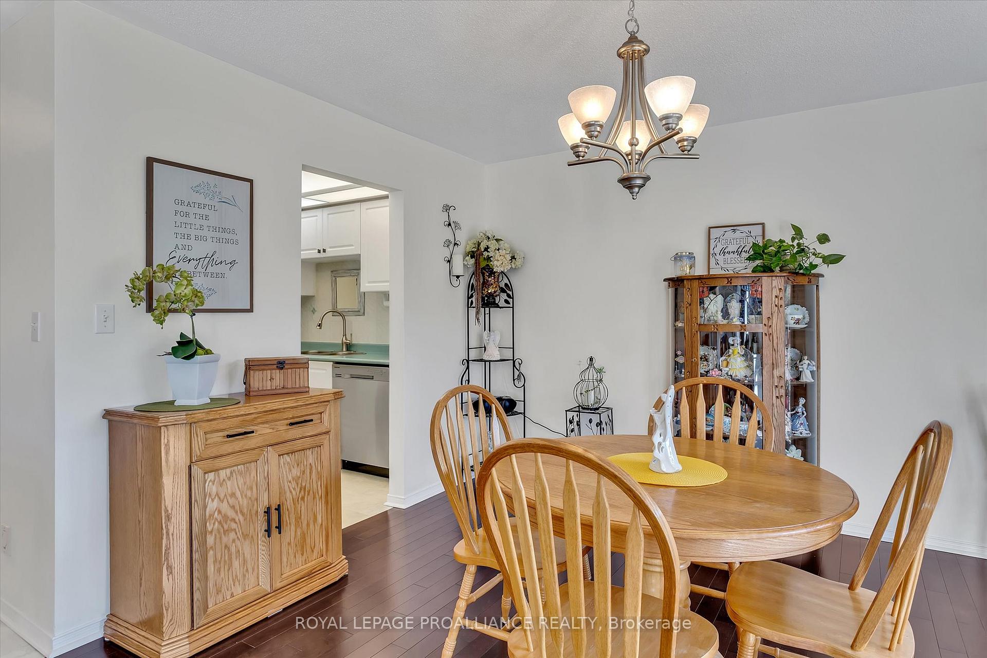 Photo 11 of 1269 Eagle Crescent, Peterborough, Monaghan Ward 2 — HOMEH
