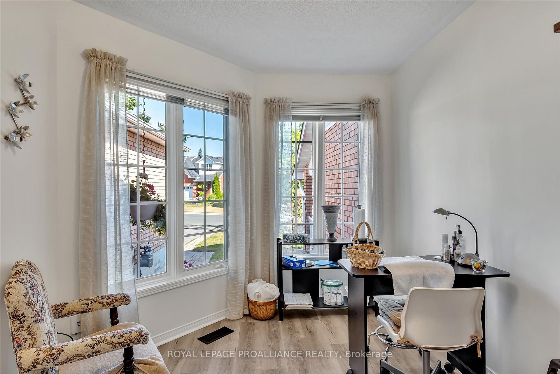 Photo 24 of 1269 Eagle Crescent, Peterborough, Monaghan Ward 2 — HOMEH