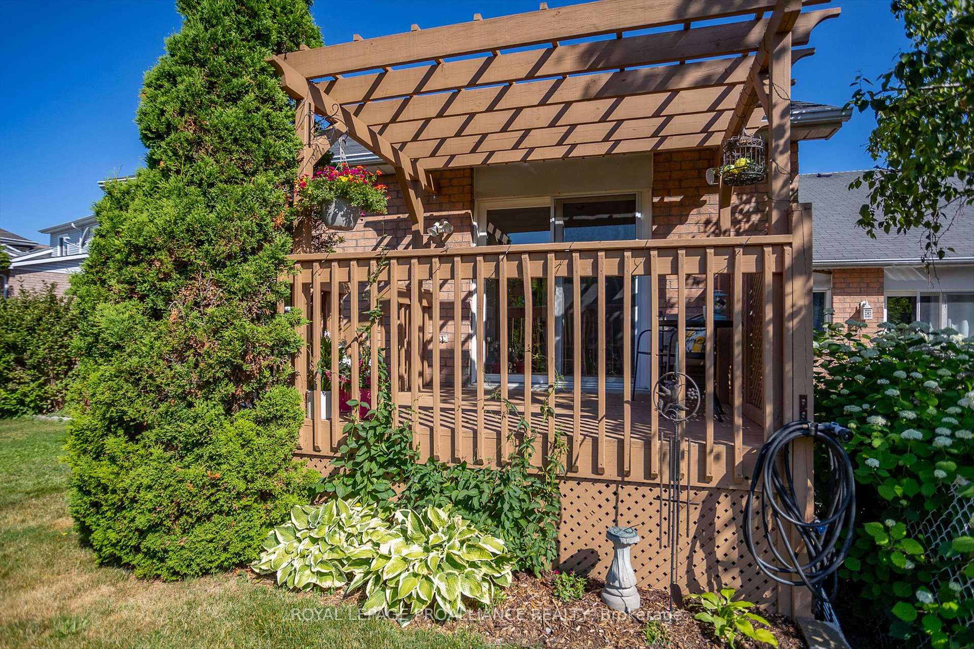 Photo 35 of 1269 Eagle Crescent, Peterborough, Monaghan Ward 2 — HOMEH