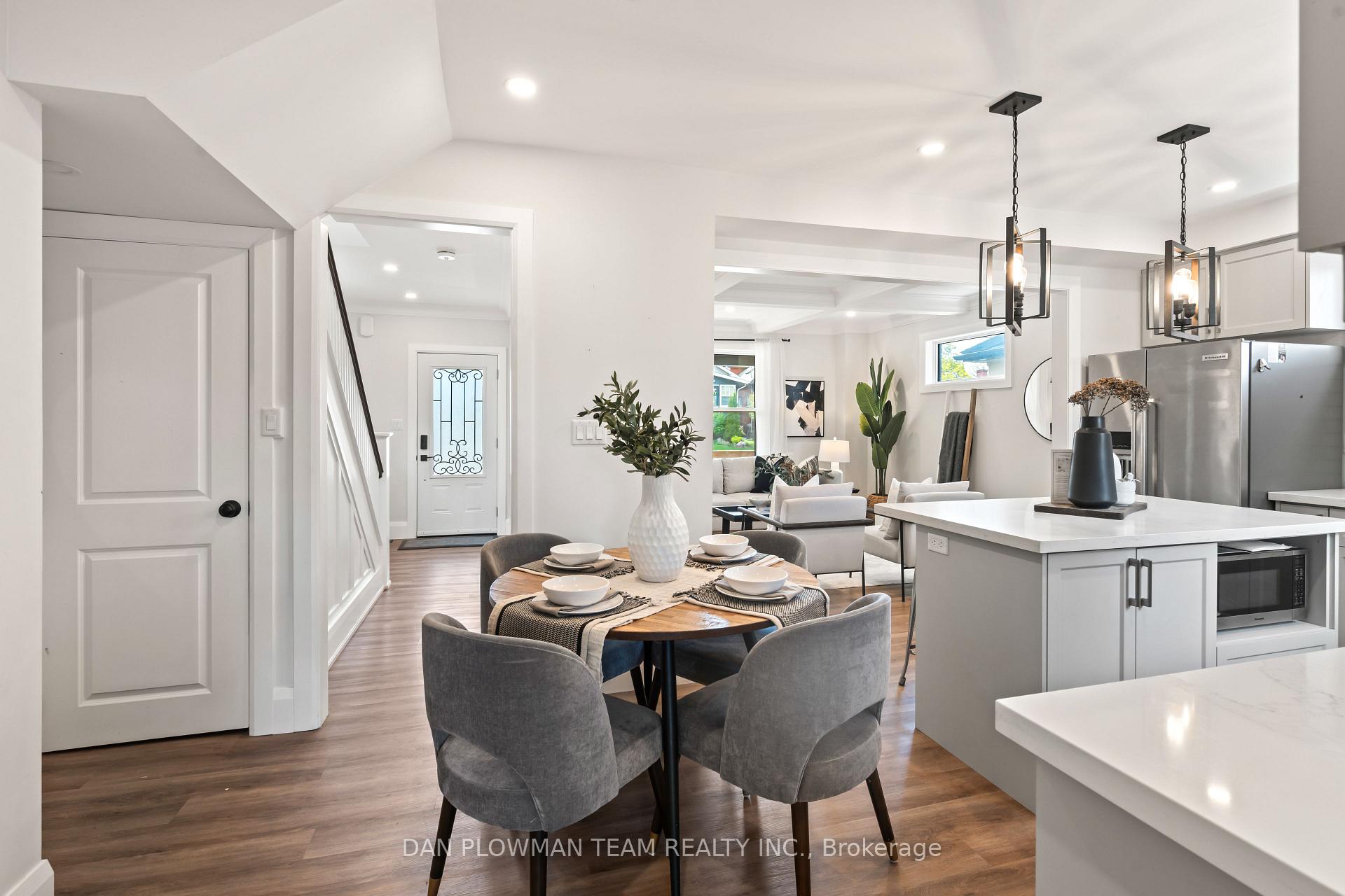 Photo 13 of 209 Oshawa Boulevard N, Oshawa, O'Neill — HOMEH