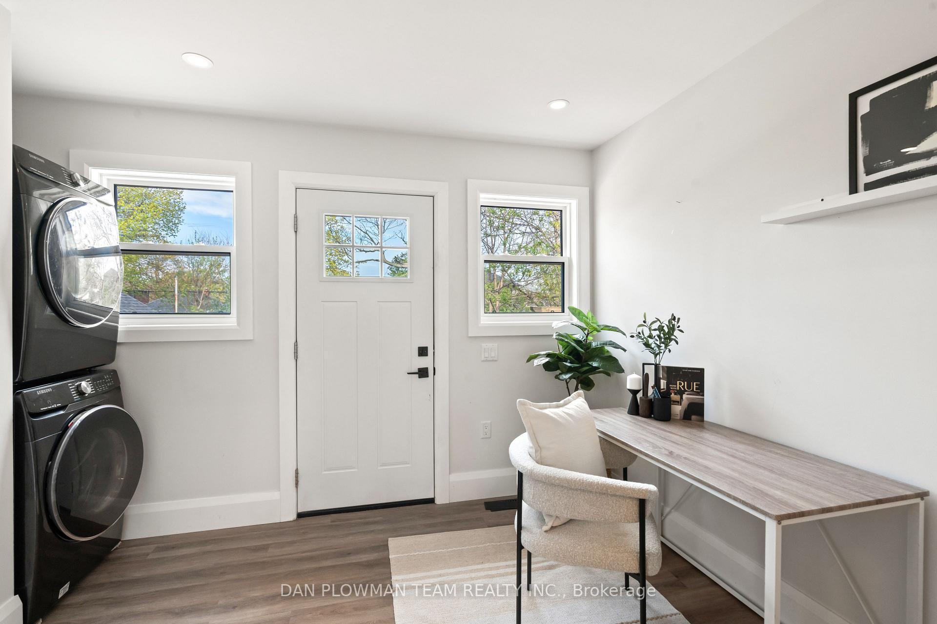 Photo 14 of 209 Oshawa Boulevard N, Oshawa, O'Neill — HOMEH