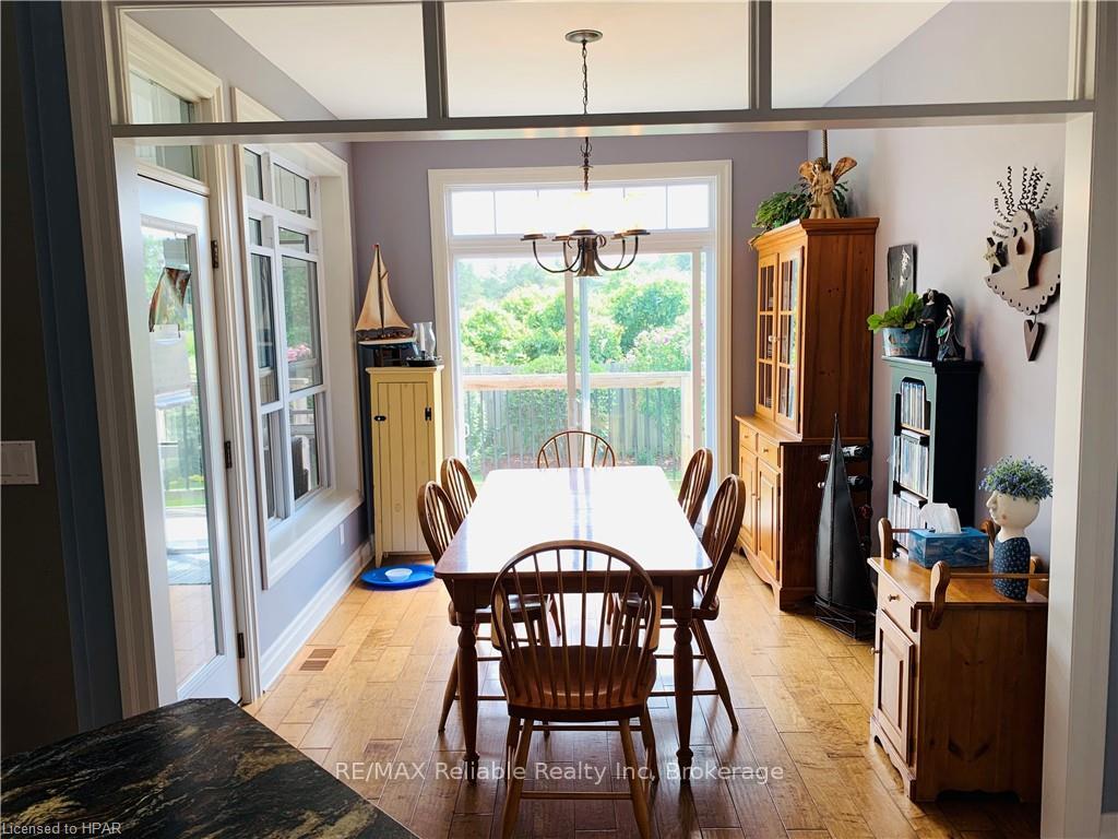 Photo 12 of 22 Thimbleweed Drive, Bluewater, Bayfield — HOMEH