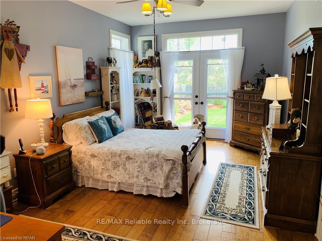 Photo 18 of 22 Thimbleweed Drive, Bluewater, Bayfield — HOMEH