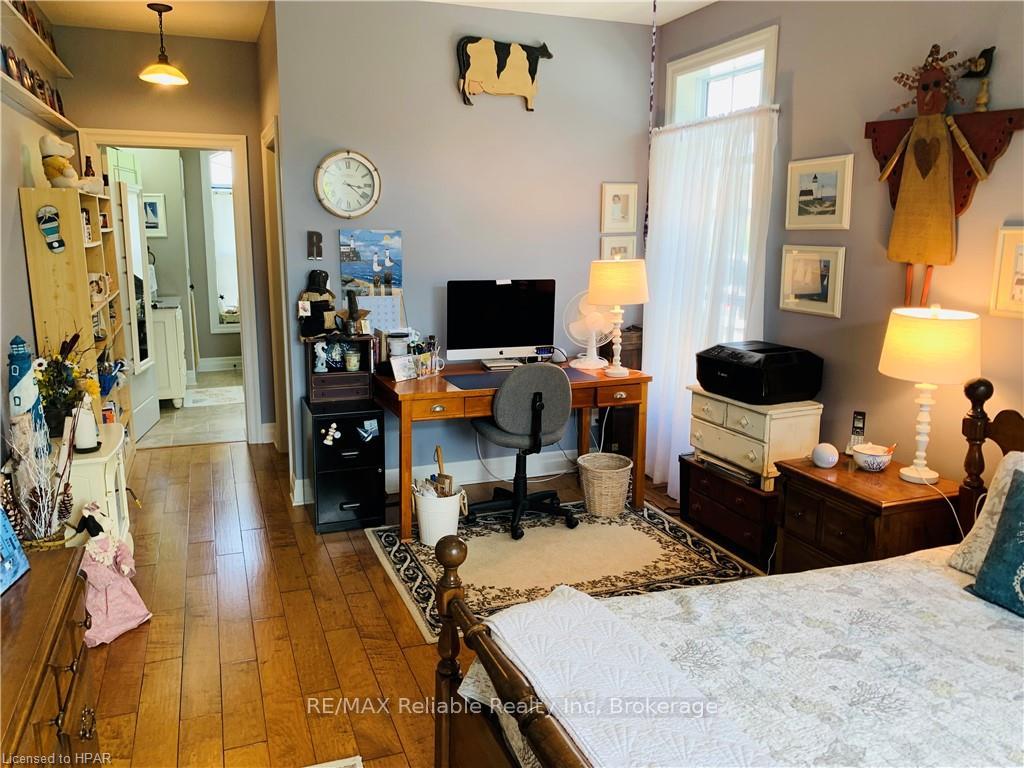 Photo 17 of 22 Thimbleweed Drive, Bluewater, Bayfield — HOMEH