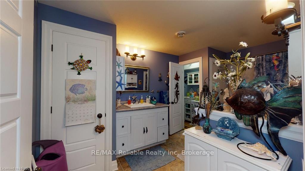 Photo 20 of 22 Thimbleweed Drive, Bluewater, Bayfield — HOMEH