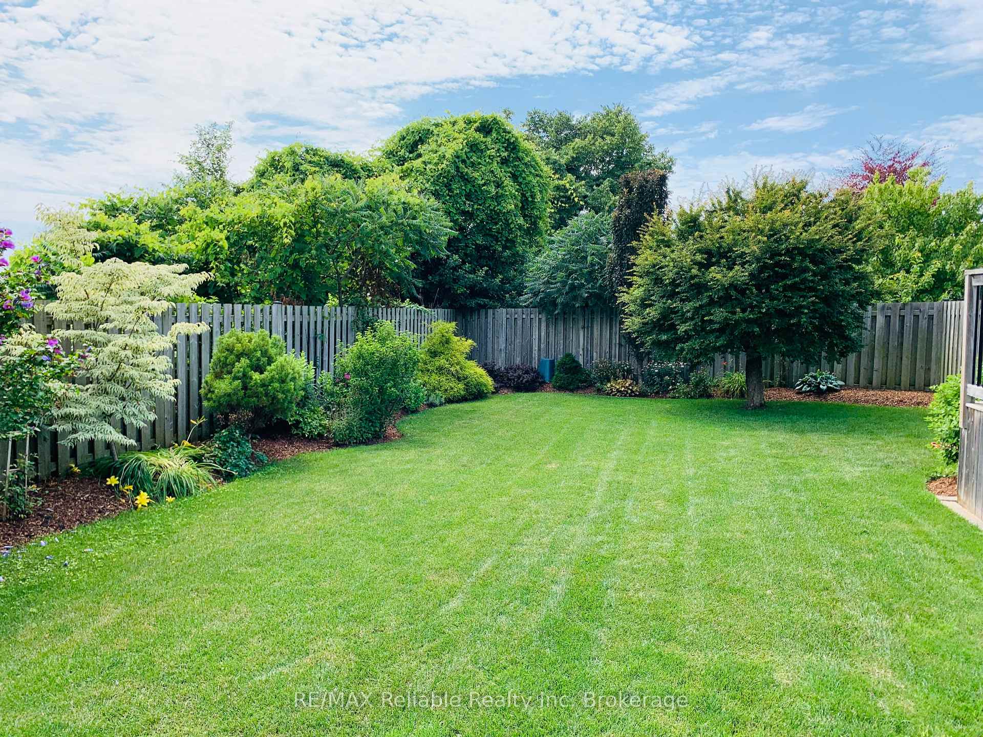 Photo 29 of 22 Thimbleweed Drive, Bluewater, Bayfield — HOMEH