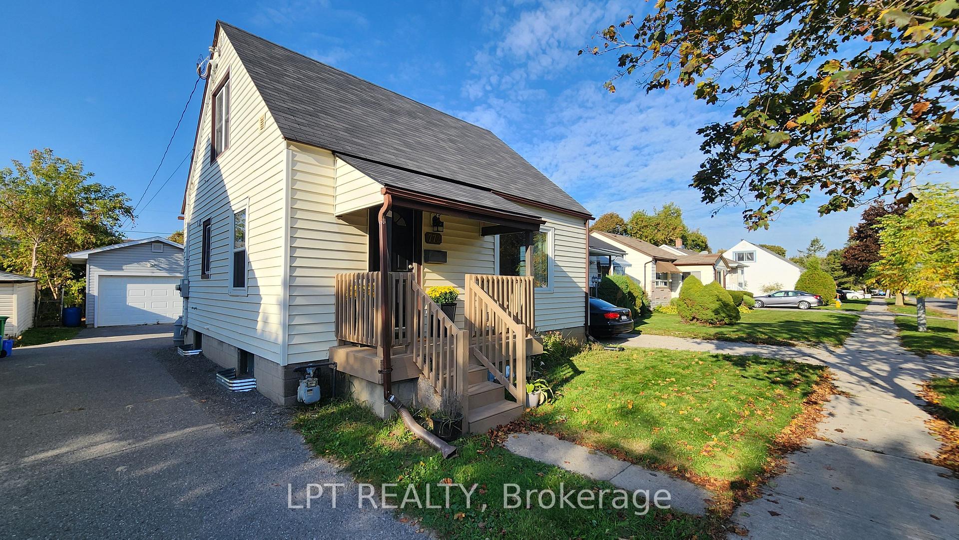 Photo 16 of 772 Duffus Street, Peterborough, Otonabee Ward 1 — HOMEH