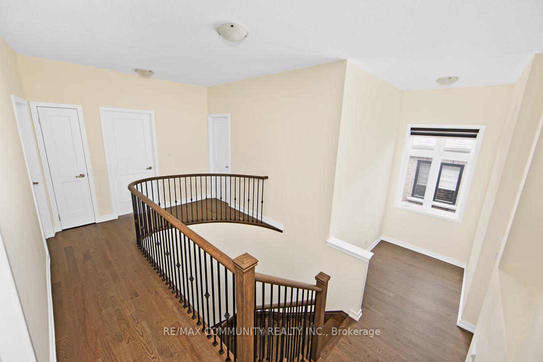 Photo 14 of 908 Rexton Drive, Oshawa, Kedron — HOMEH