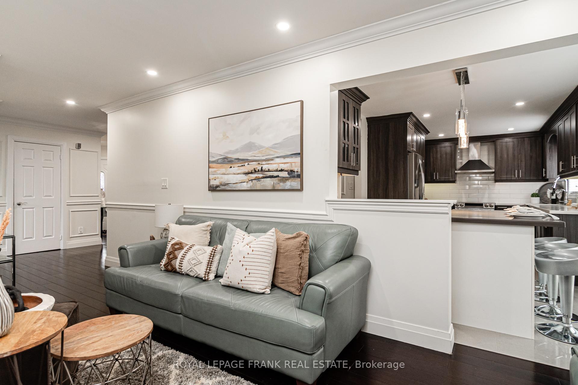 Photo 19 of 750 Pascoe Court, Oshawa, Pinecrest — HOMEH