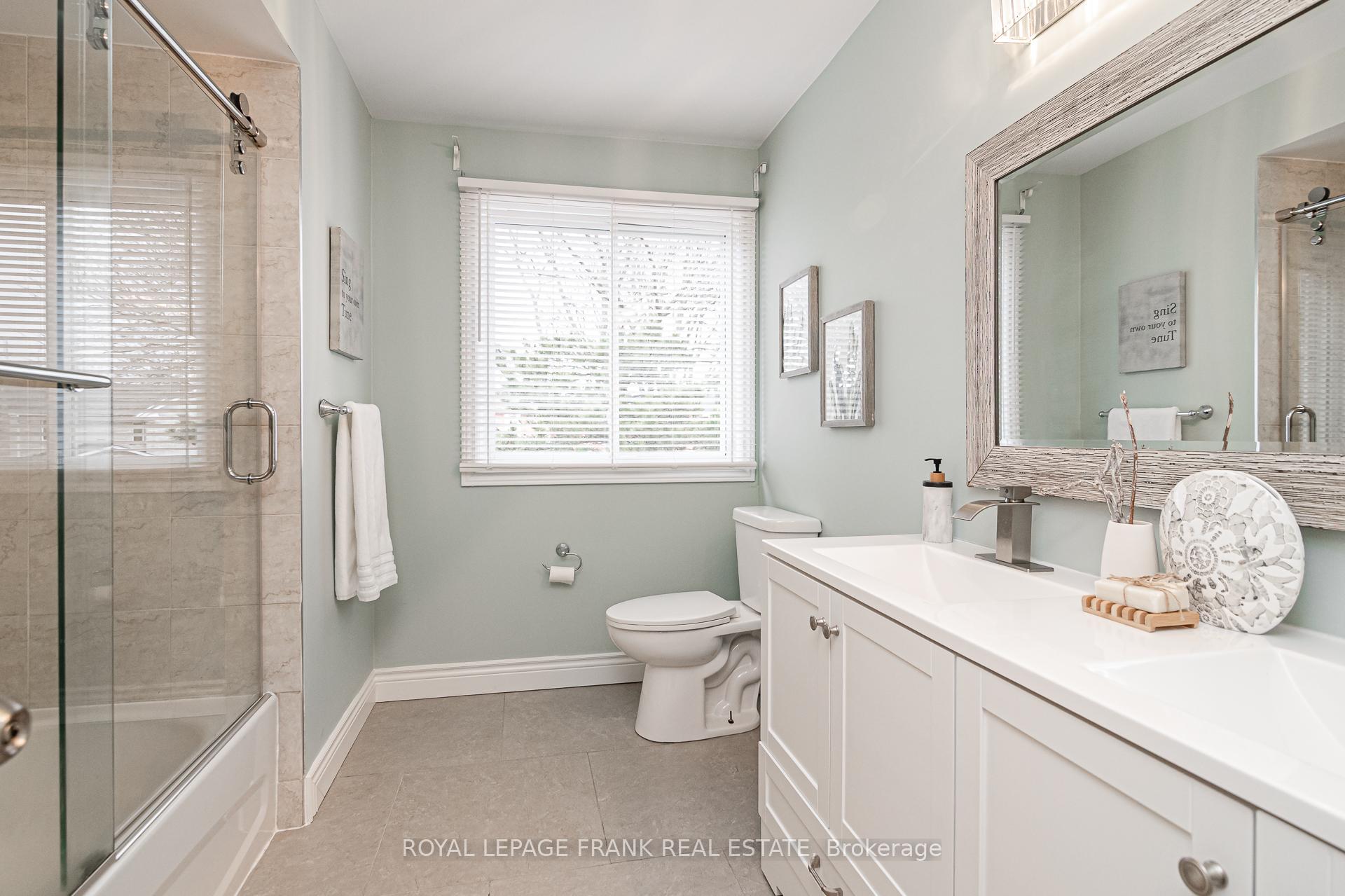 Photo 31 of 750 Pascoe Court, Oshawa, Pinecrest — HOMEH