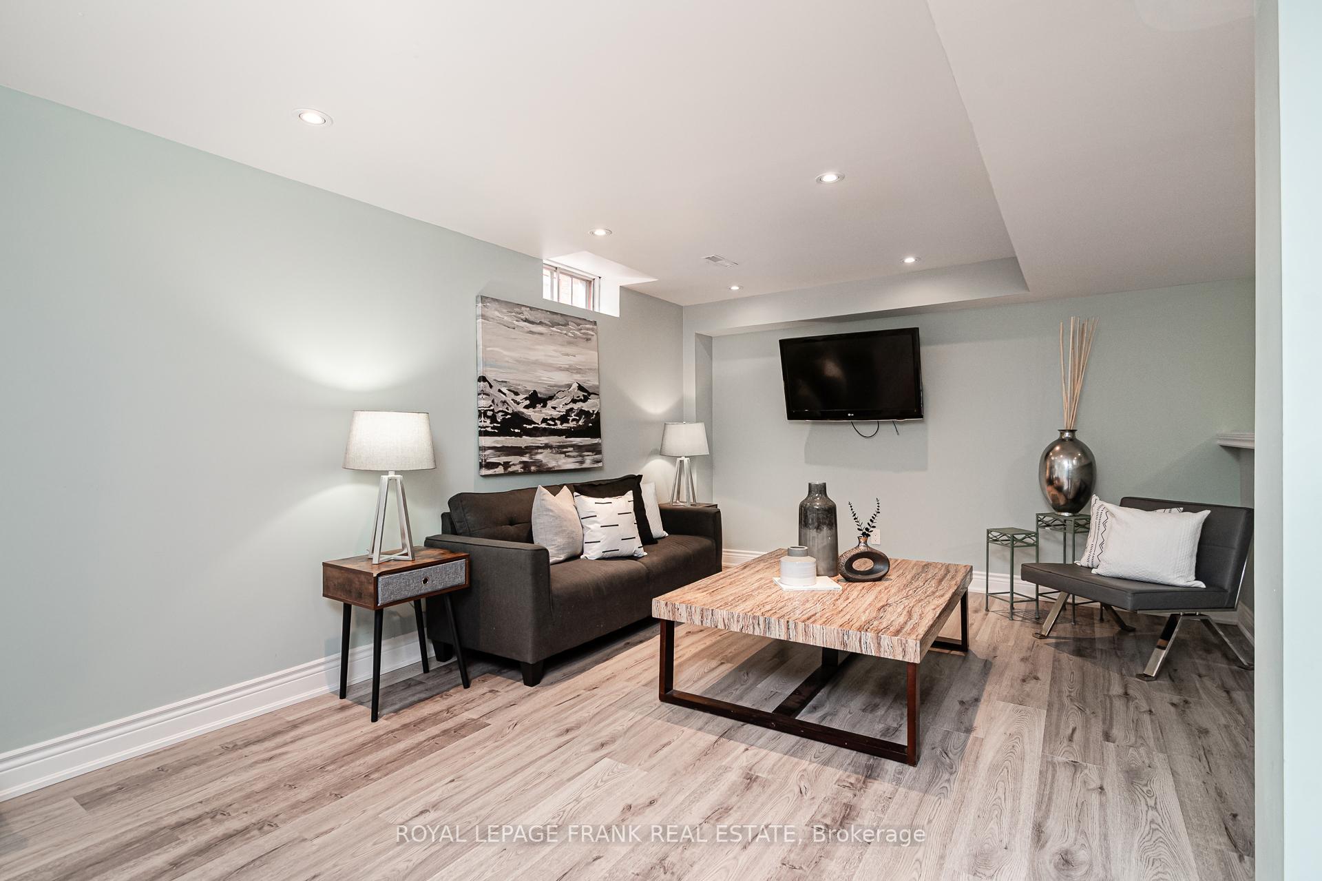 Photo 39 of 750 Pascoe Court, Oshawa, Pinecrest — HOMEH