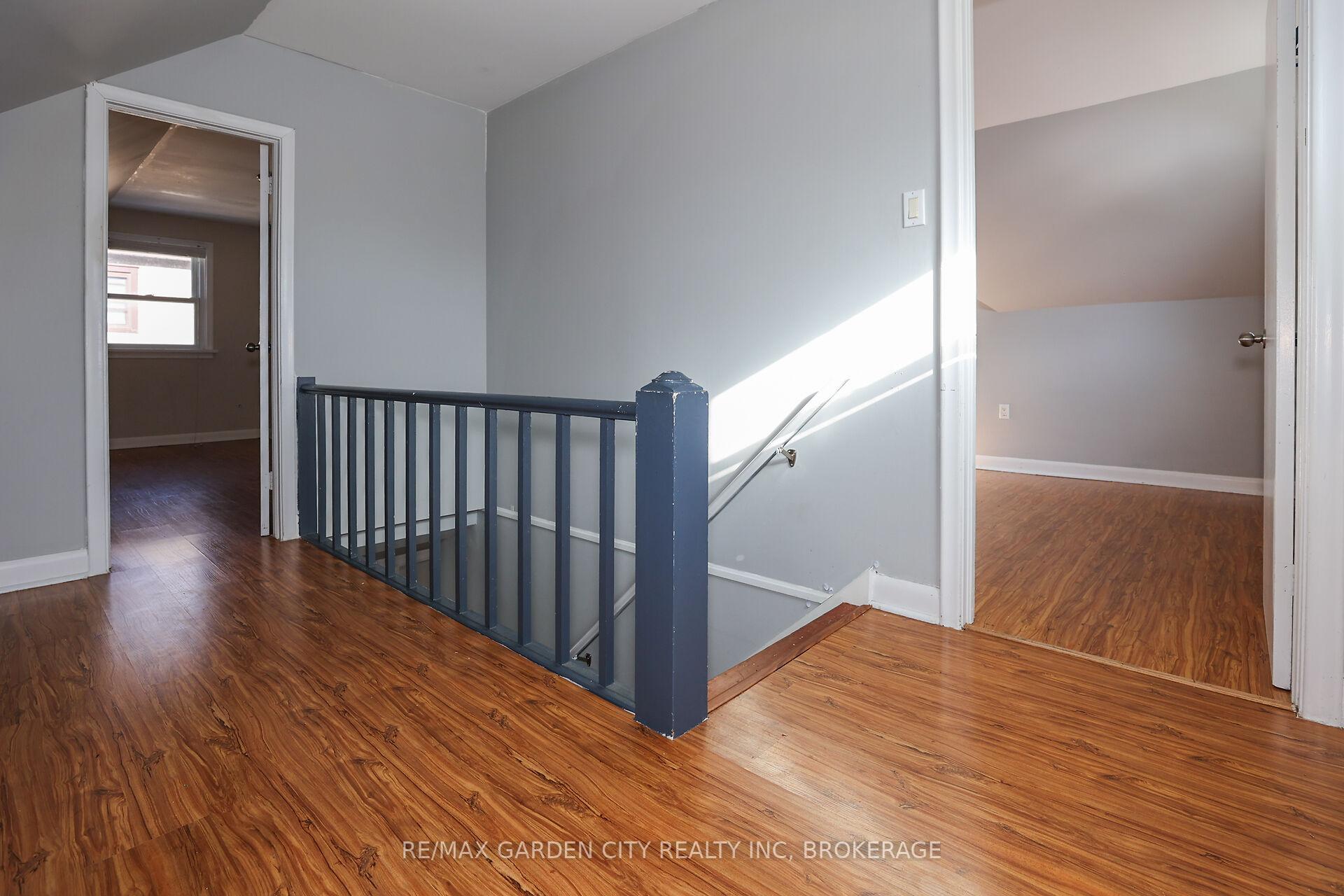 Photo 19 of 133 Lyons Avenue, Welland, Lincoln/Crowland — HOMEH
