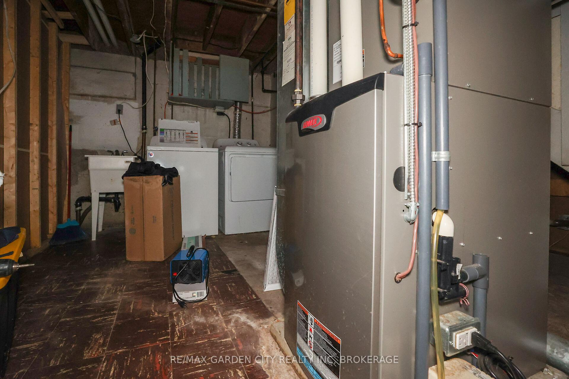 Photo 37 of 133 Lyons Avenue, Welland, Lincoln/Crowland — HOMEH