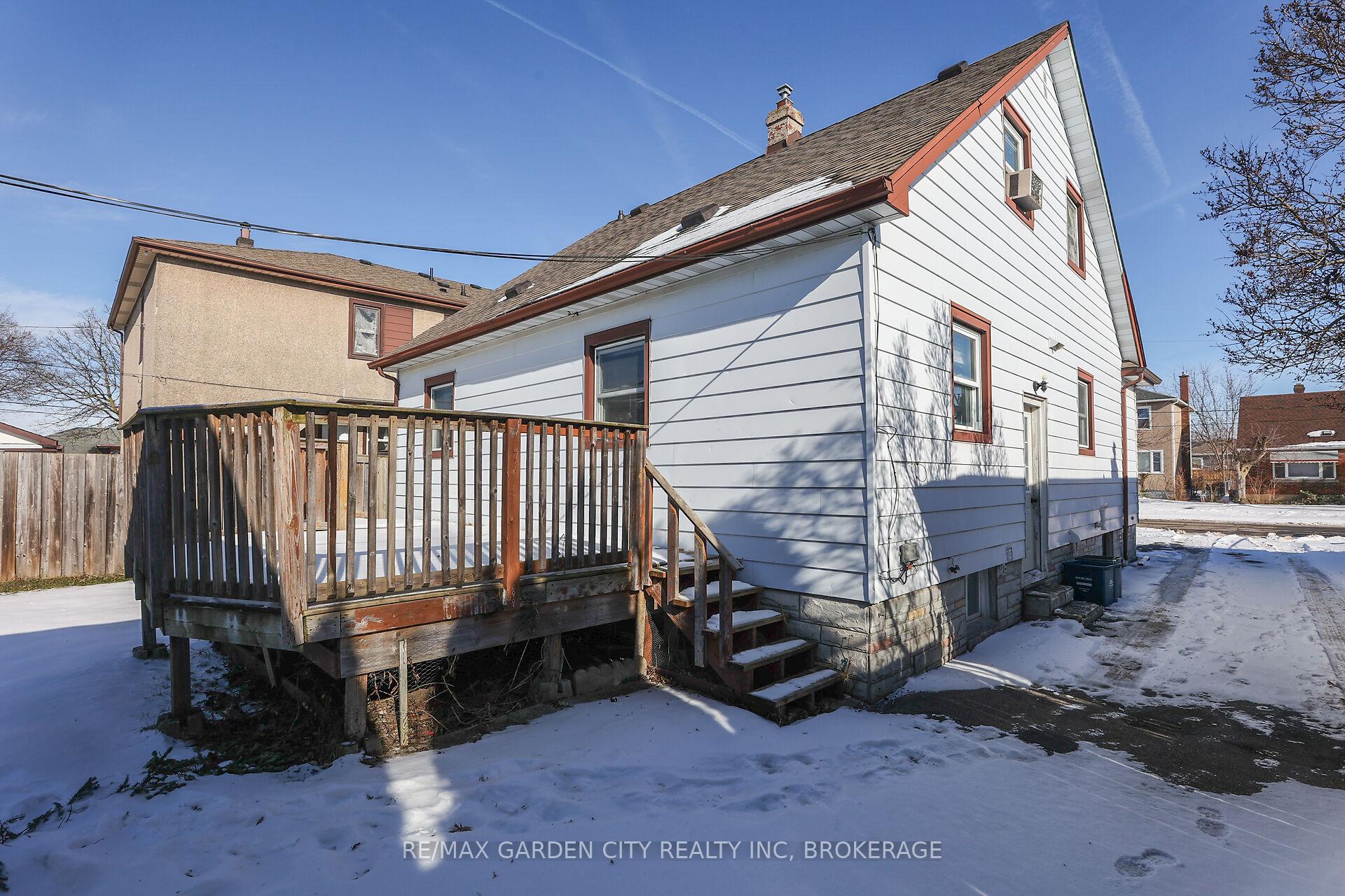 Photo 41 of 133 Lyons Avenue, Welland, Lincoln/Crowland — HOMEH