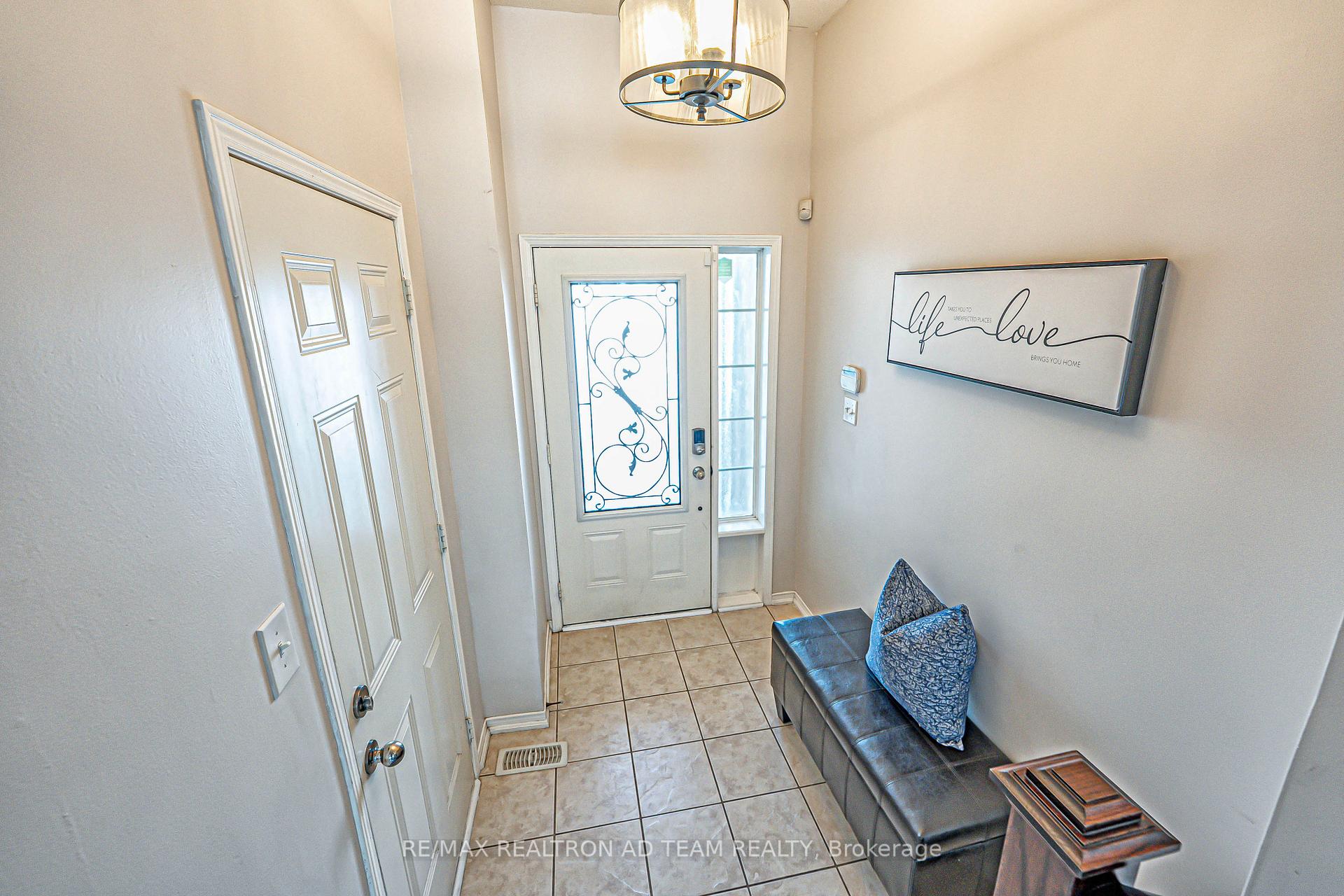 Photo 9 of 21 Pendrill Way, Ajax, Central East — HOMEH