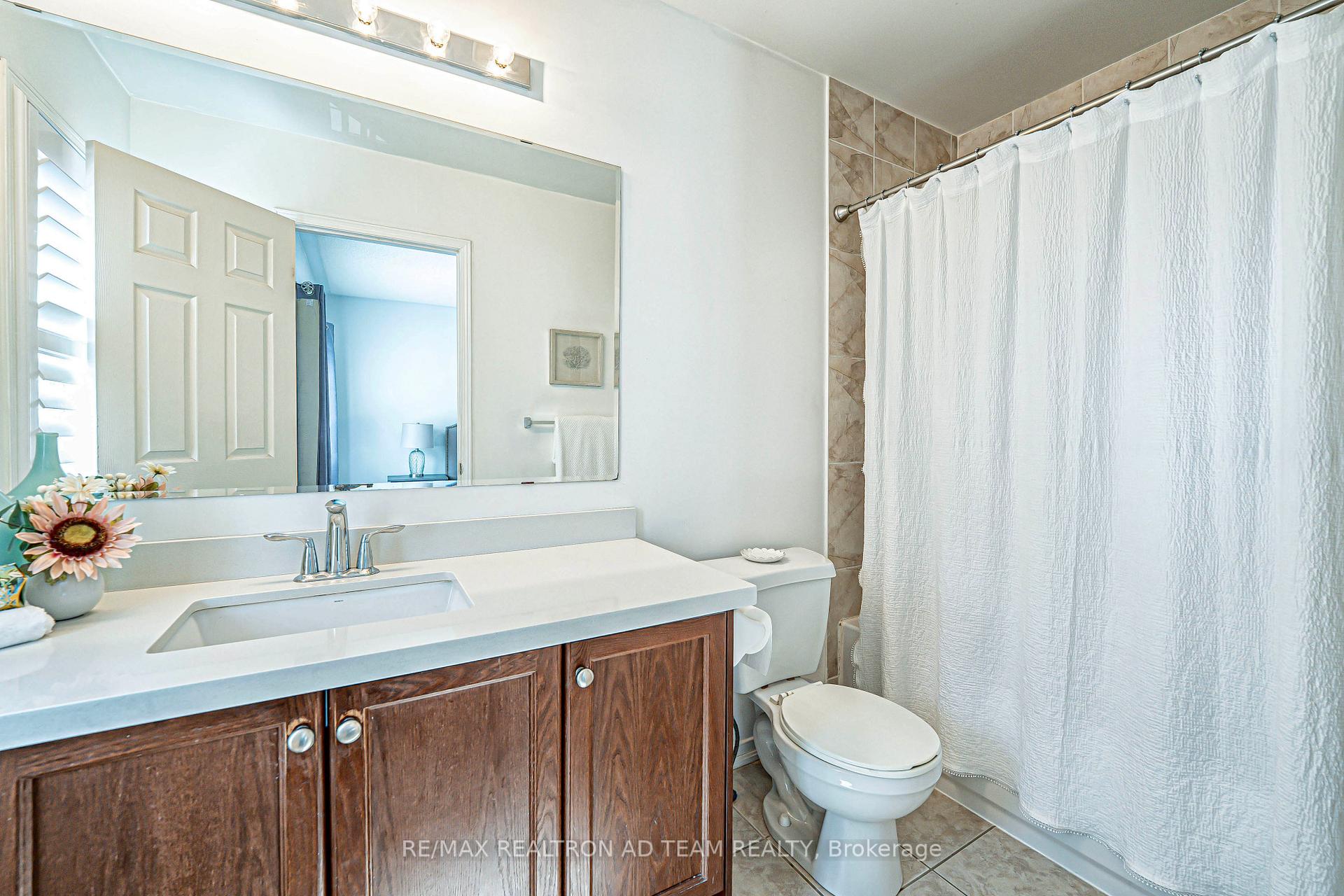 Photo 23 of 21 Pendrill Way, Ajax, Central East — HOMEH