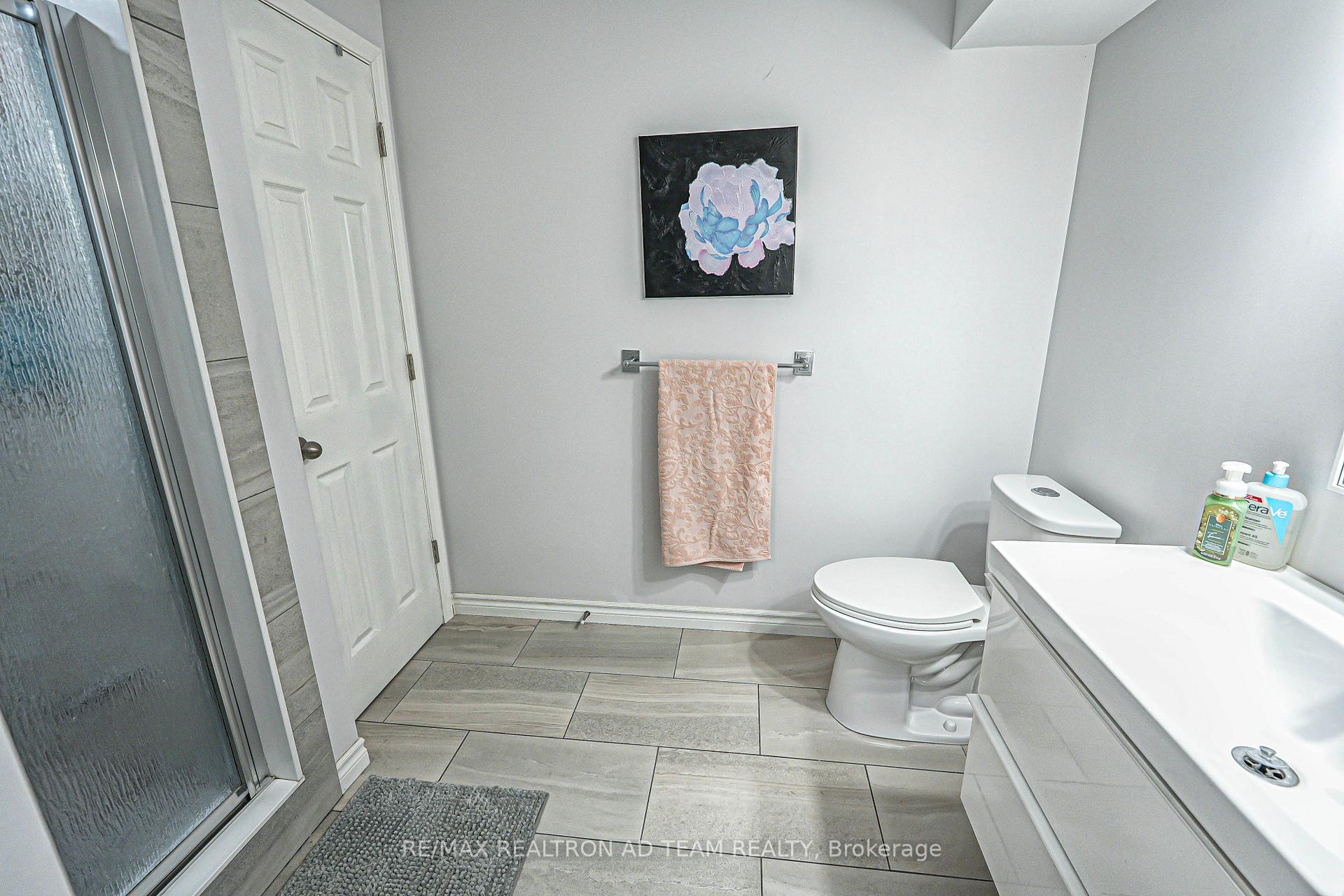 Photo 33 of 21 Pendrill Way, Ajax, Central East — HOMEH