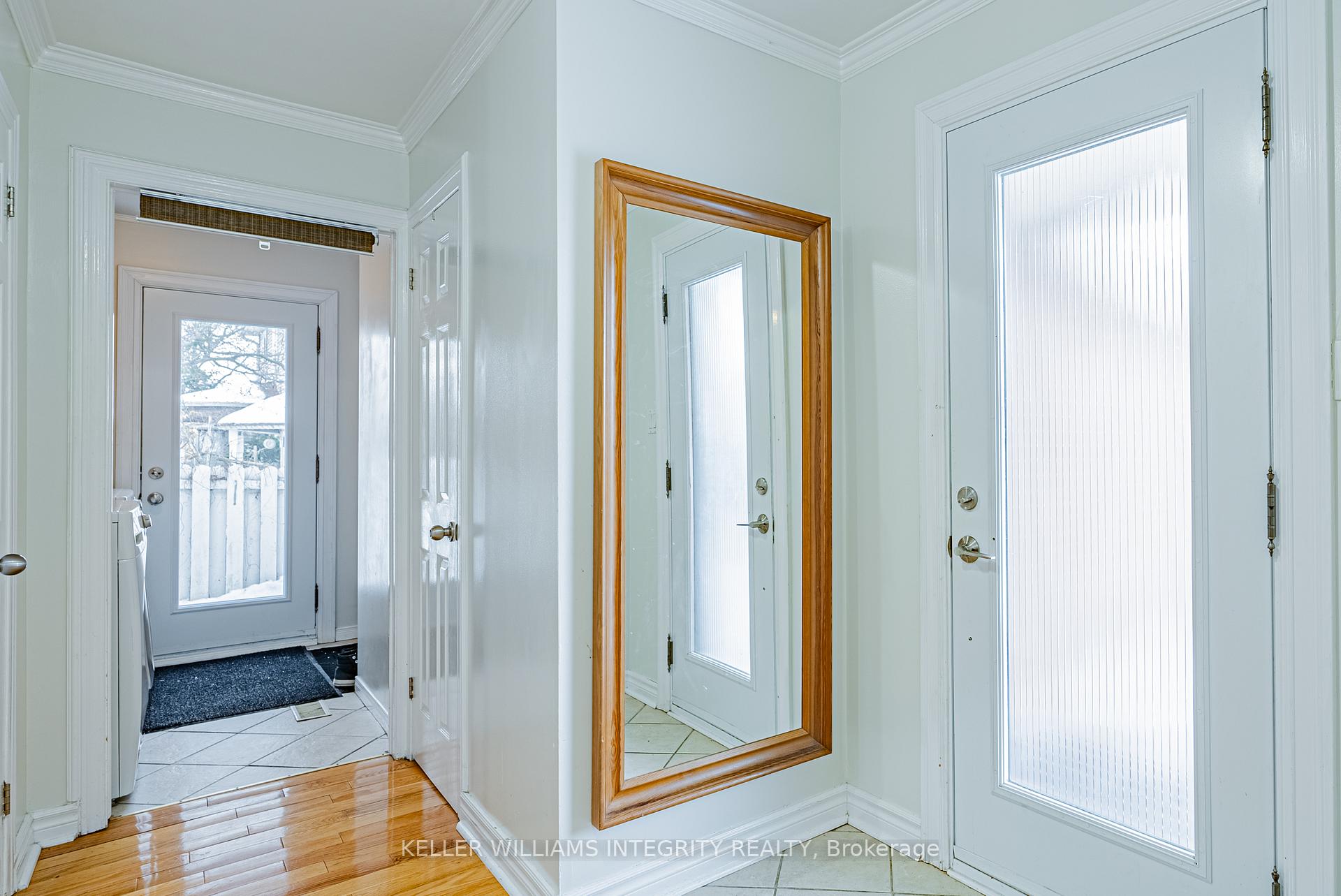 Photo 3 of 1317 Prestone Drive, Ottawa, Bilberry Creek/Queenswood Heights — HOMEH