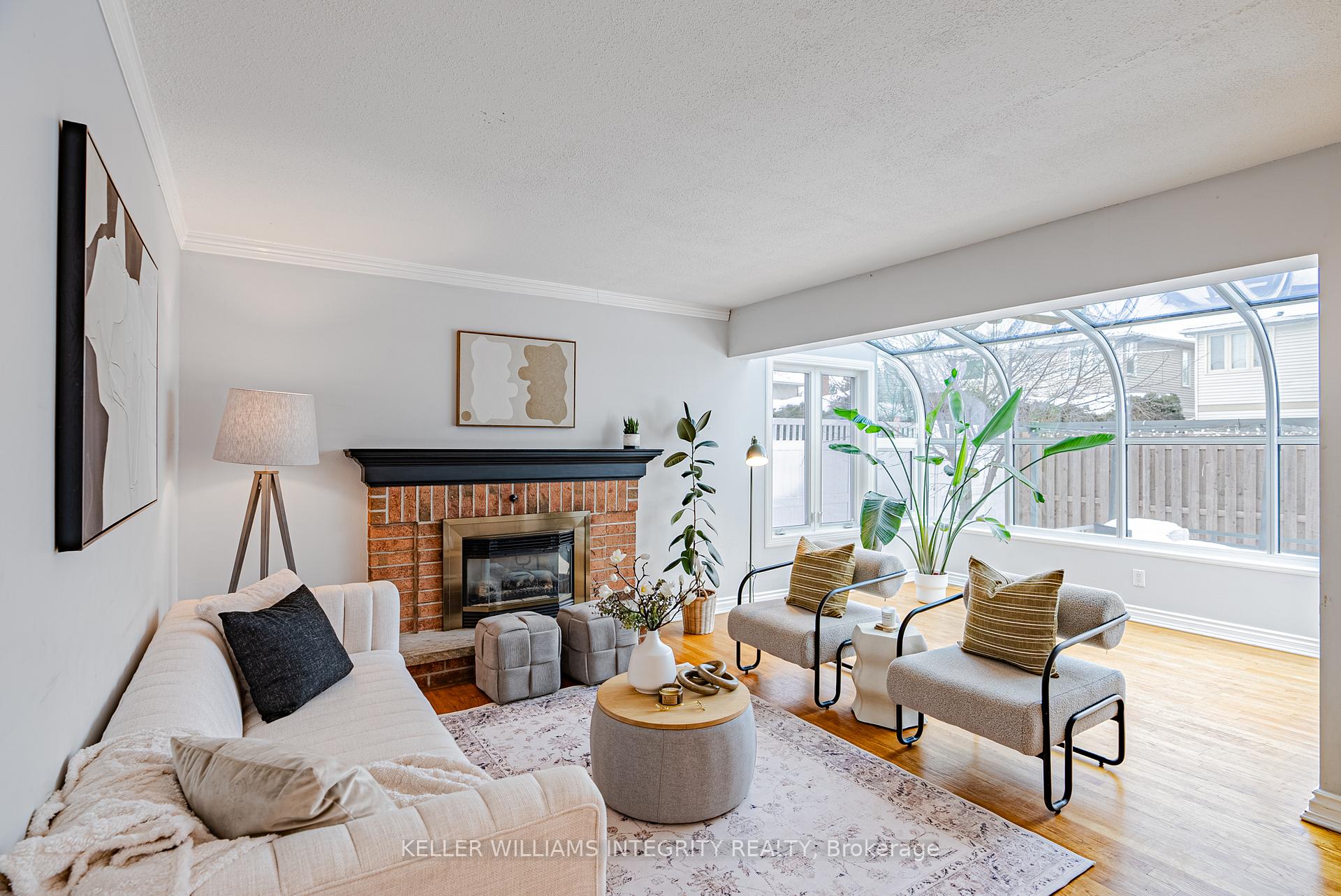 Photo 9 of 1317 Prestone Drive, Ottawa, Bilberry Creek/Queenswood Heights — HOMEH