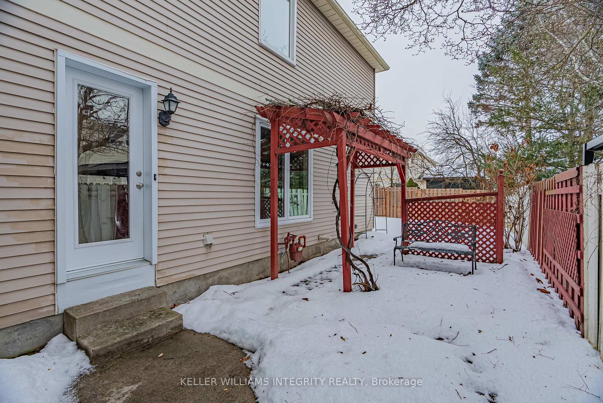 Photo 29 of 1317 Prestone Drive, Ottawa, Bilberry Creek/Queenswood Heights — HOMEH