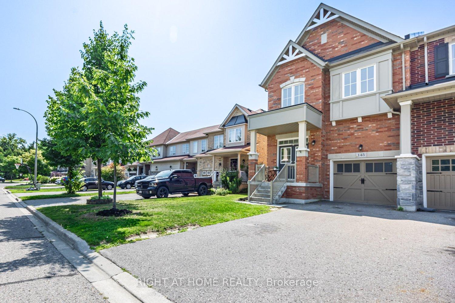 Photo 3 of 145 Cathedral Drive, Whitby, Rolling Acres — HOMEH
