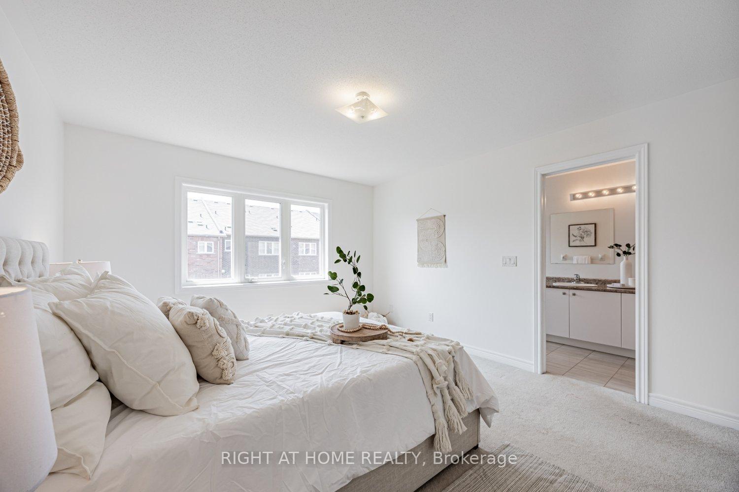 Photo 21 of 145 Cathedral Drive, Whitby, Rolling Acres — HOMEH