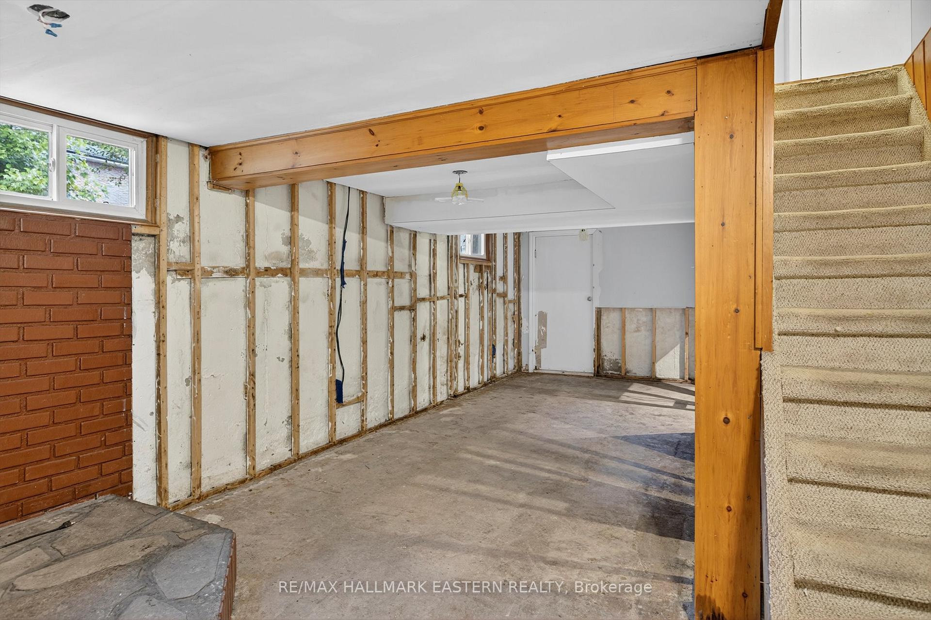 Photo 28 of 650 Bolivar Street, Peterborough, Town Ward 3 — HOMEH