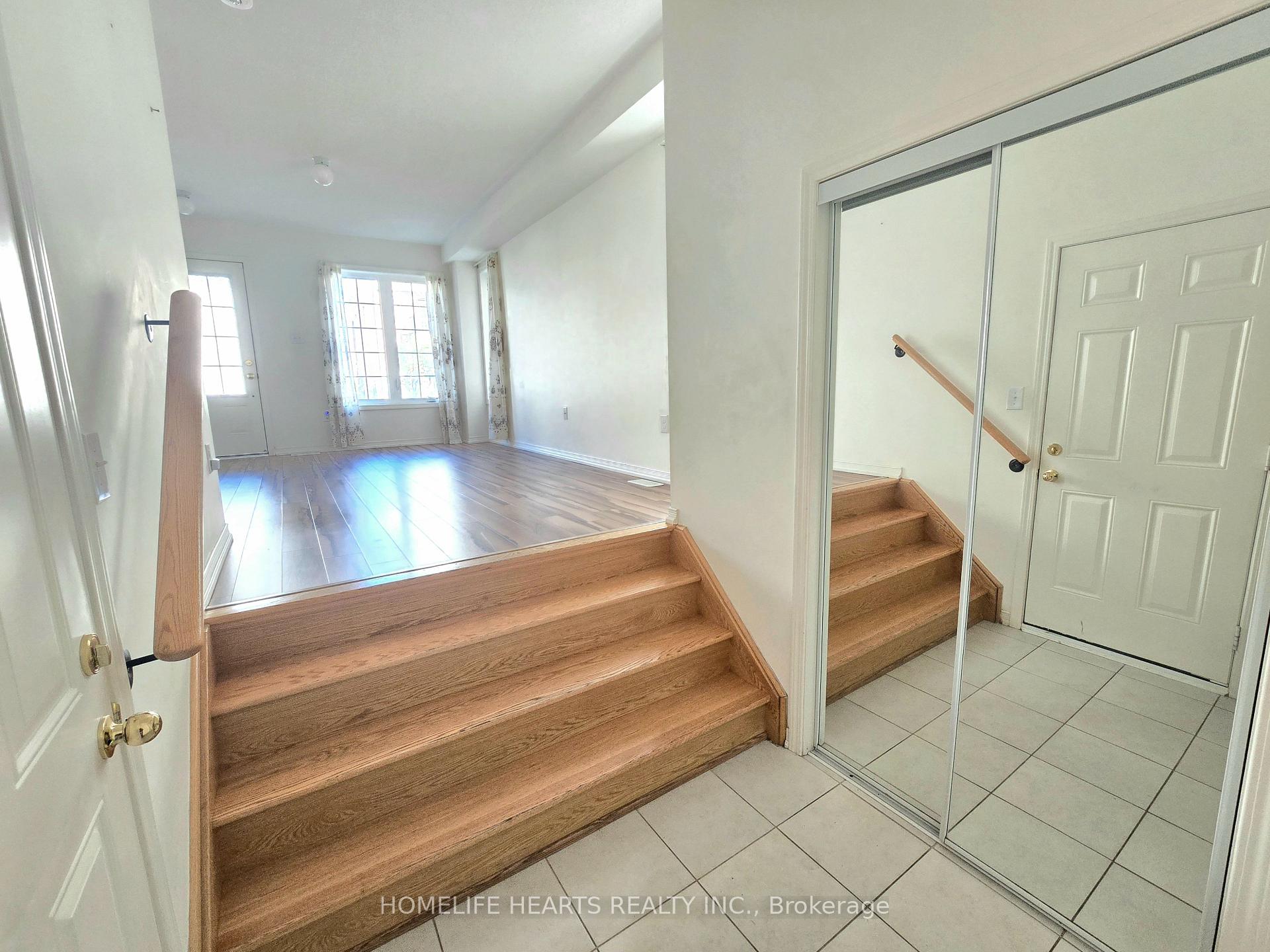 Photo 10 of 95 Ainley Road, Ajax, Central East — HOMEH