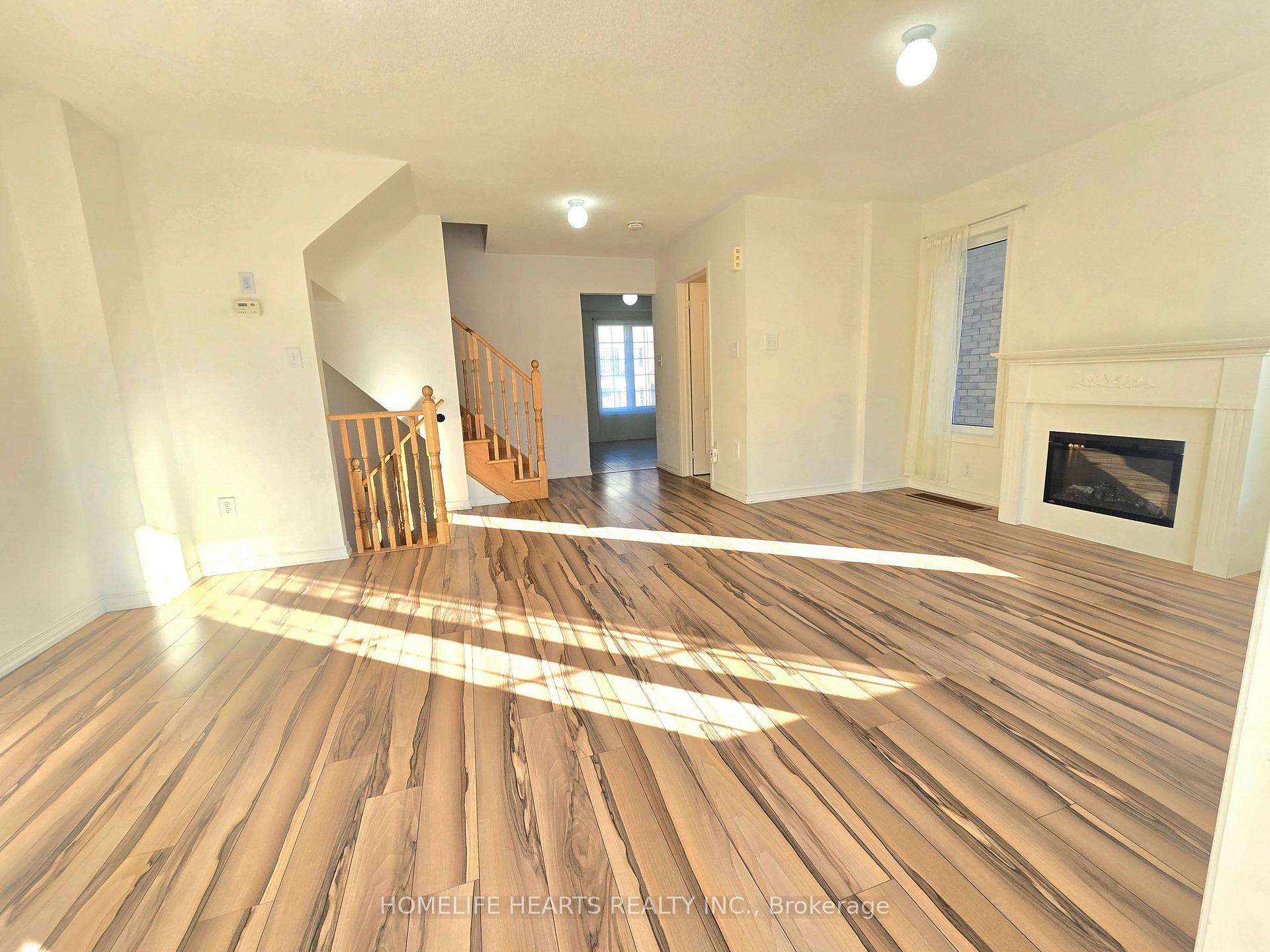 Photo 20 of 95 Ainley Road, Ajax, Central East — HOMEH