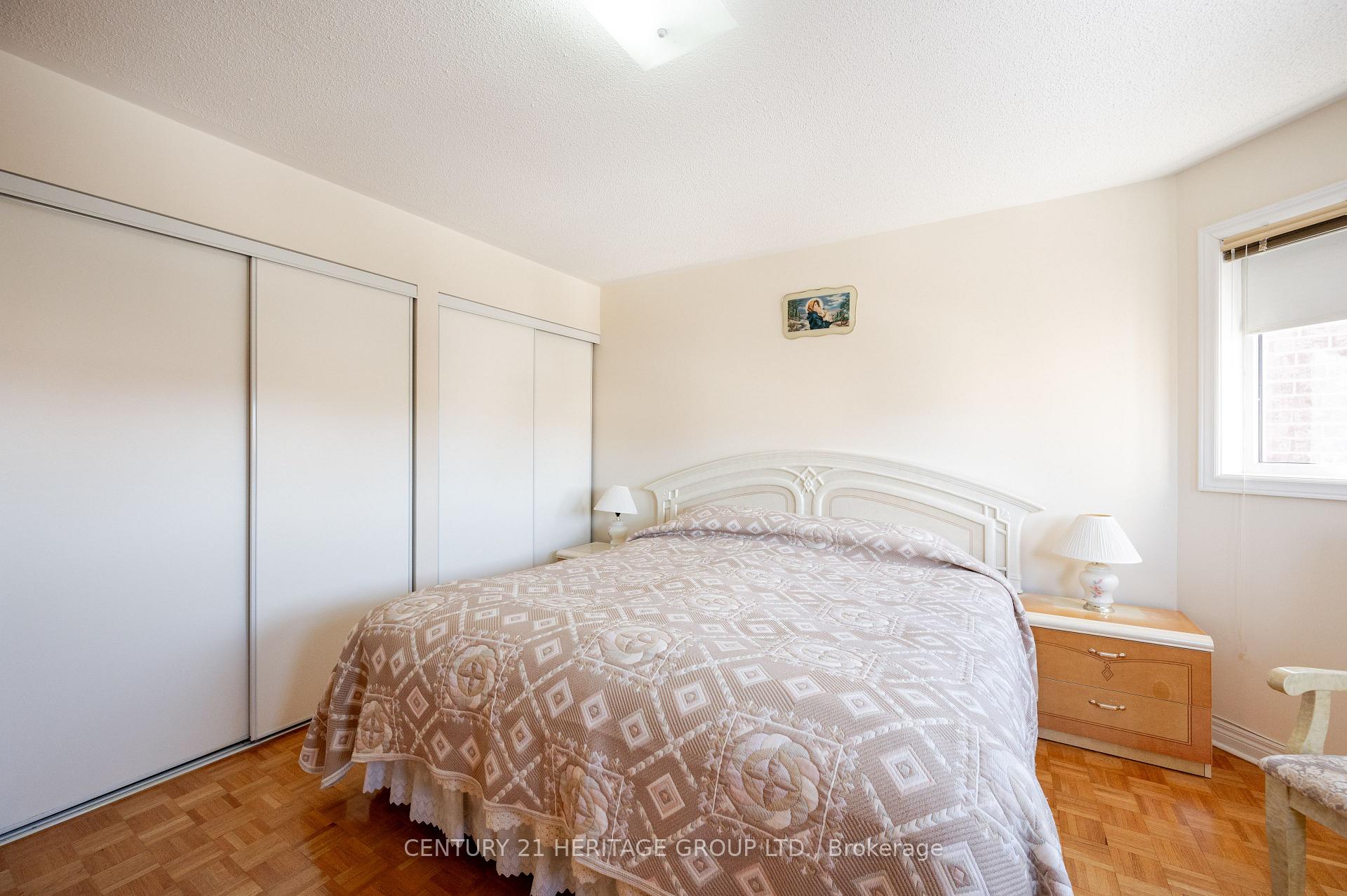 Photo 24 of 73 Solway Avenue, Vaughan, Maple — HOMEH