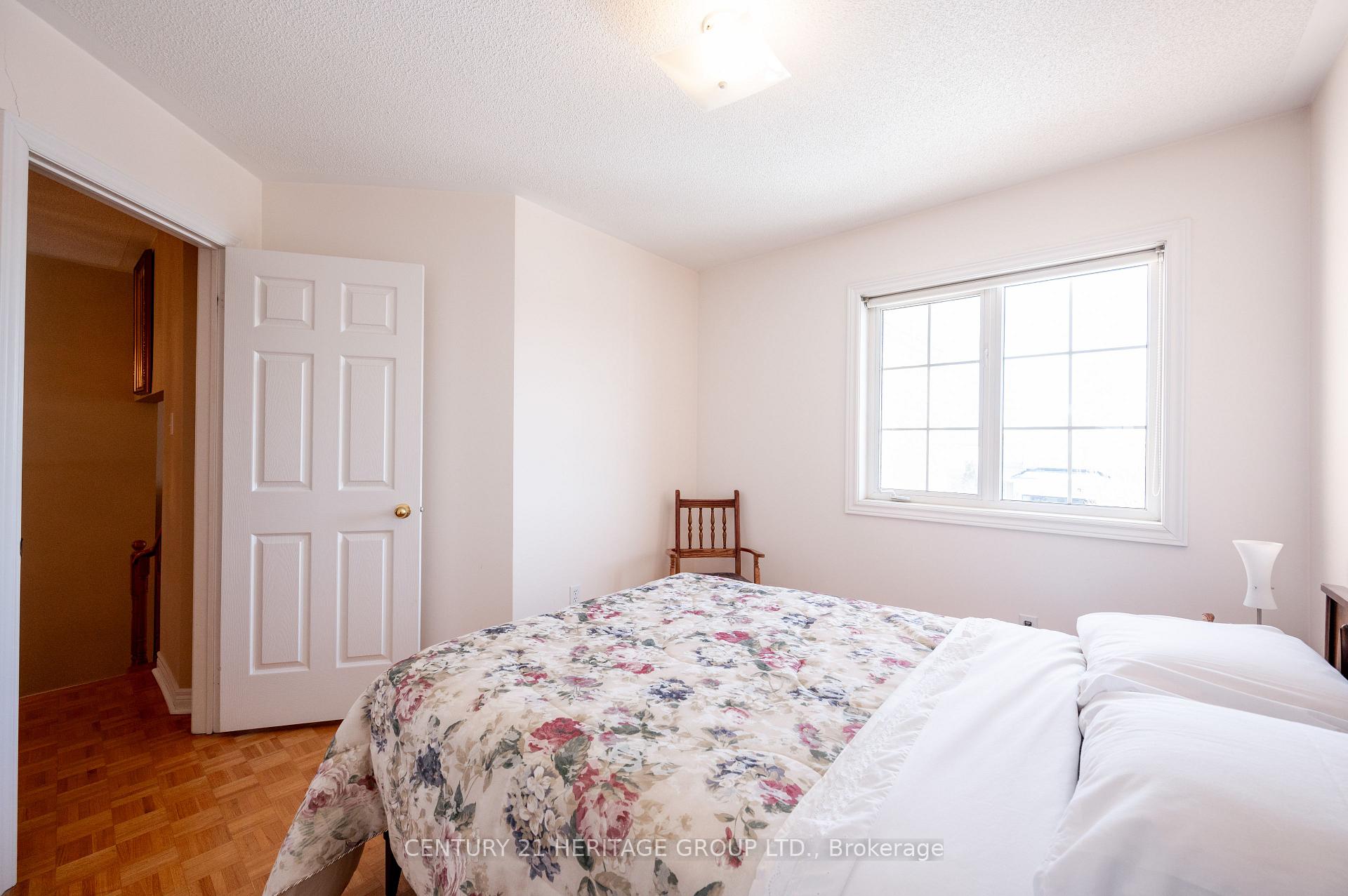 Photo 33 of 73 Solway Avenue, Vaughan, Maple — HOMEH