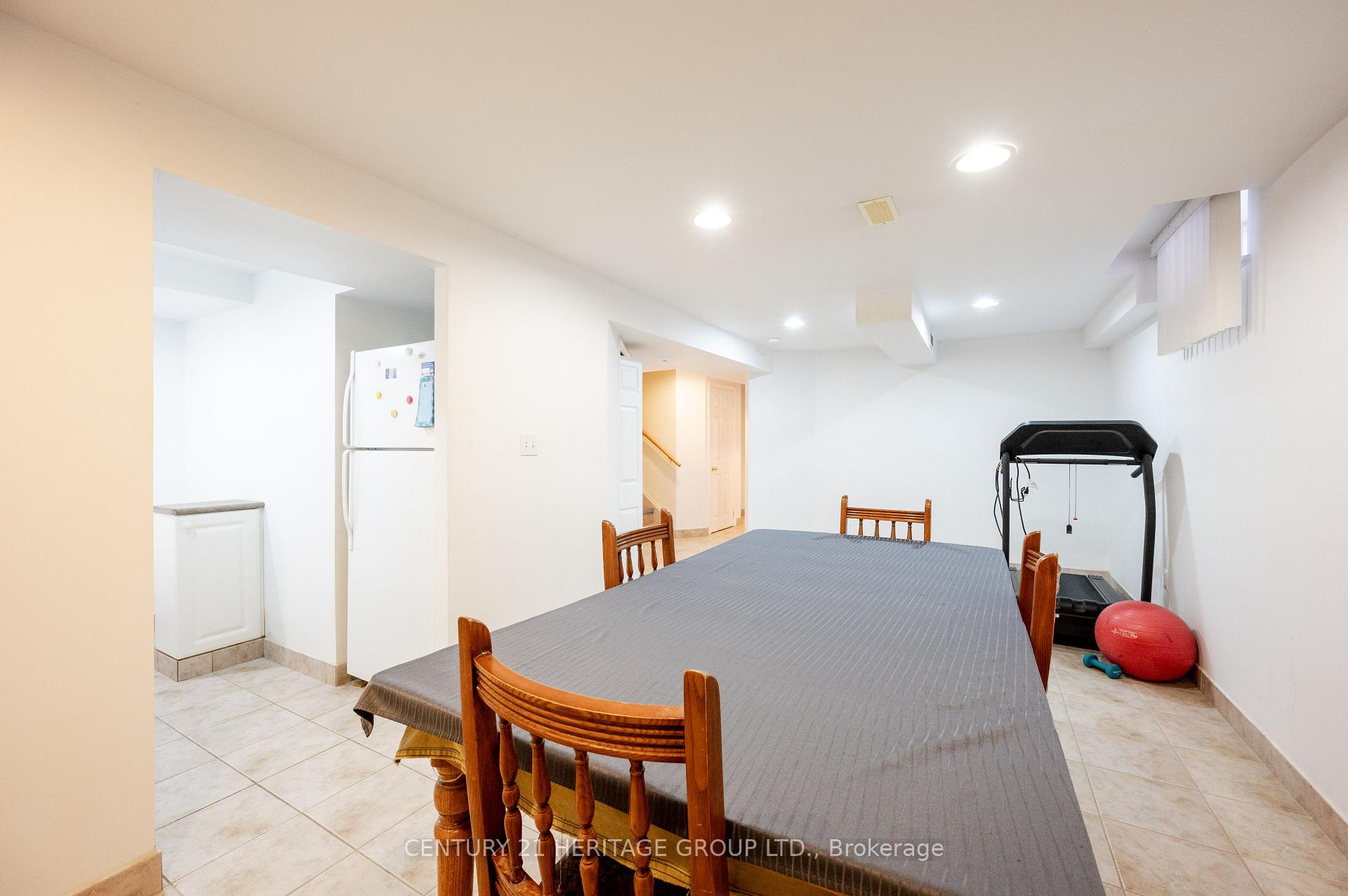 Photo 36 of 73 Solway Avenue, Vaughan, Maple — HOMEH