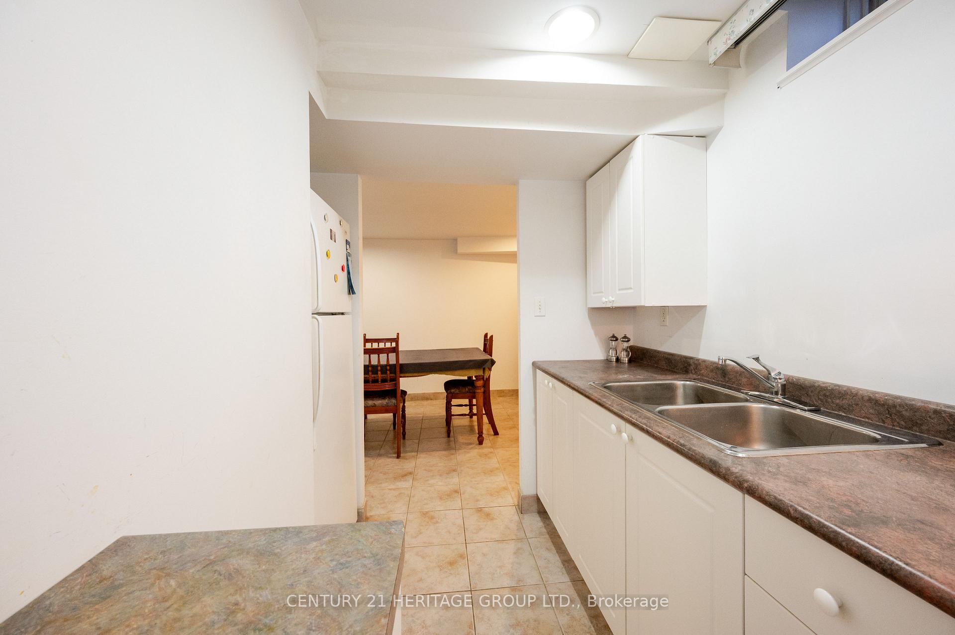 Photo 38 of 73 Solway Avenue, Vaughan, Maple — HOMEH