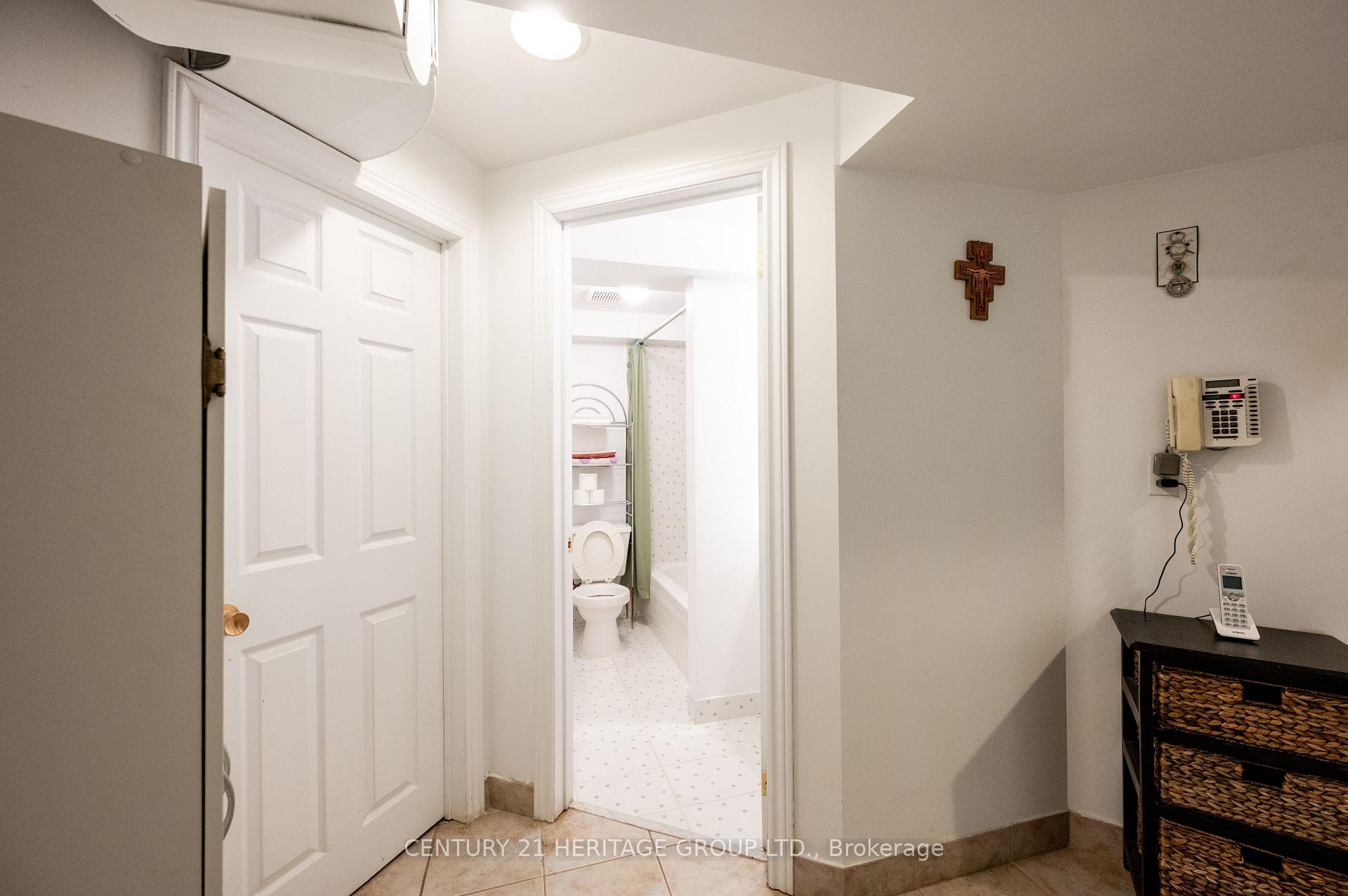 Photo 40 of 73 Solway Avenue, Vaughan, Maple — HOMEH
