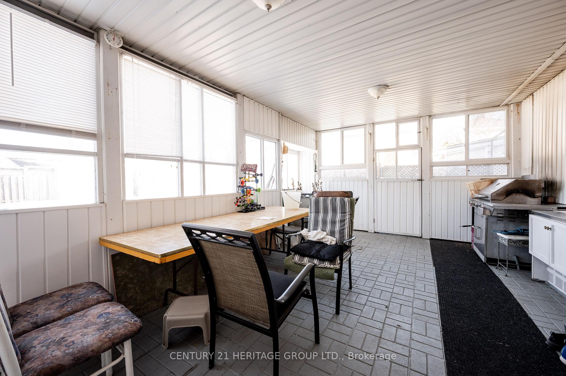 Photo 42 of 73 Solway Avenue, Vaughan, Maple — HOMEH