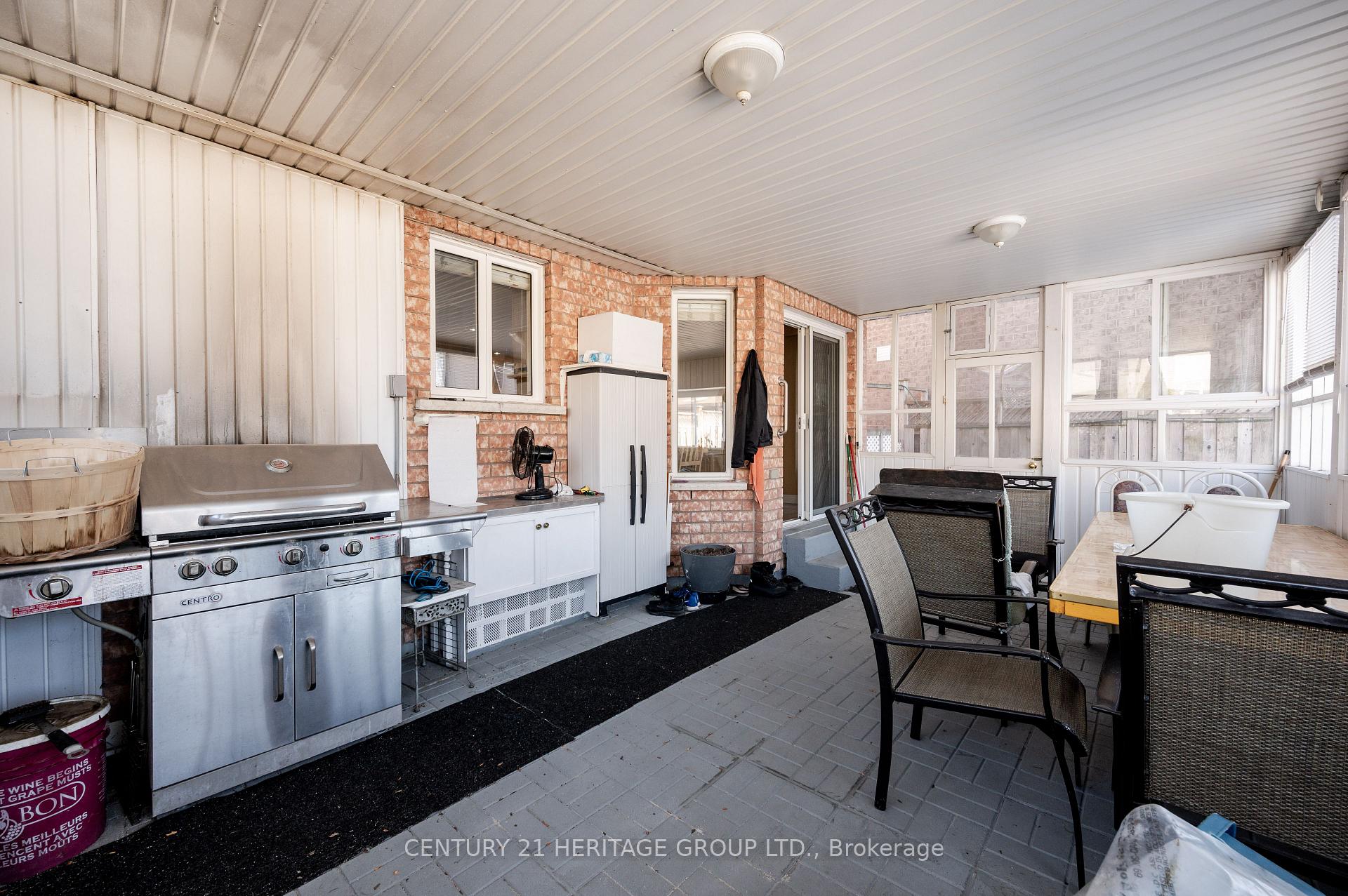 Photo 43 of 73 Solway Avenue, Vaughan, Maple — HOMEH