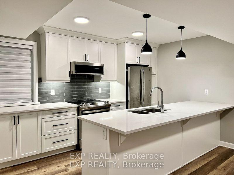 Photo 8 of Unit B, 805 Maplewood Avenue, Ottawa, Queensway Terrace North — HOMEH