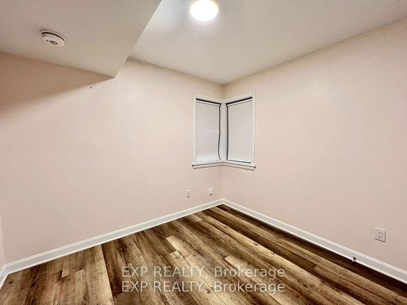 Photo 12 of Unit B, 805 Maplewood Avenue, Ottawa, Queensway Terrace North — HOMEH