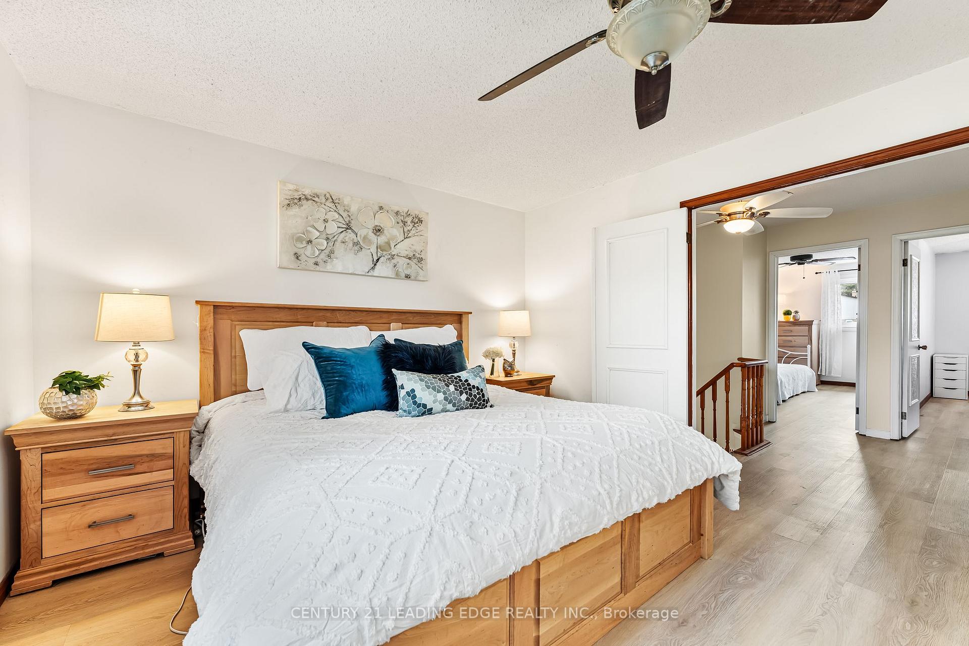 Photo 2 of 840 William Booth Crescent, Oshawa, Centennial — HOMEH